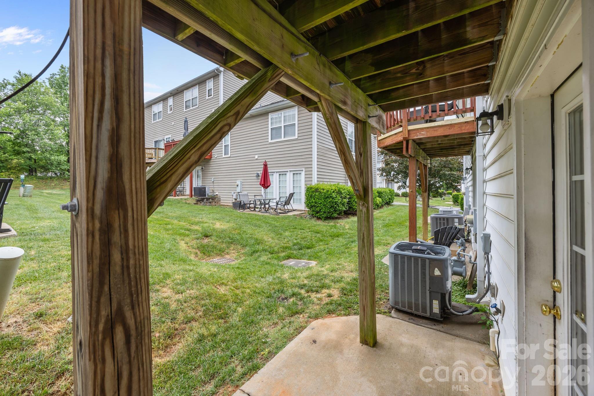 2750 Avalon Loop Road Property Photo 31