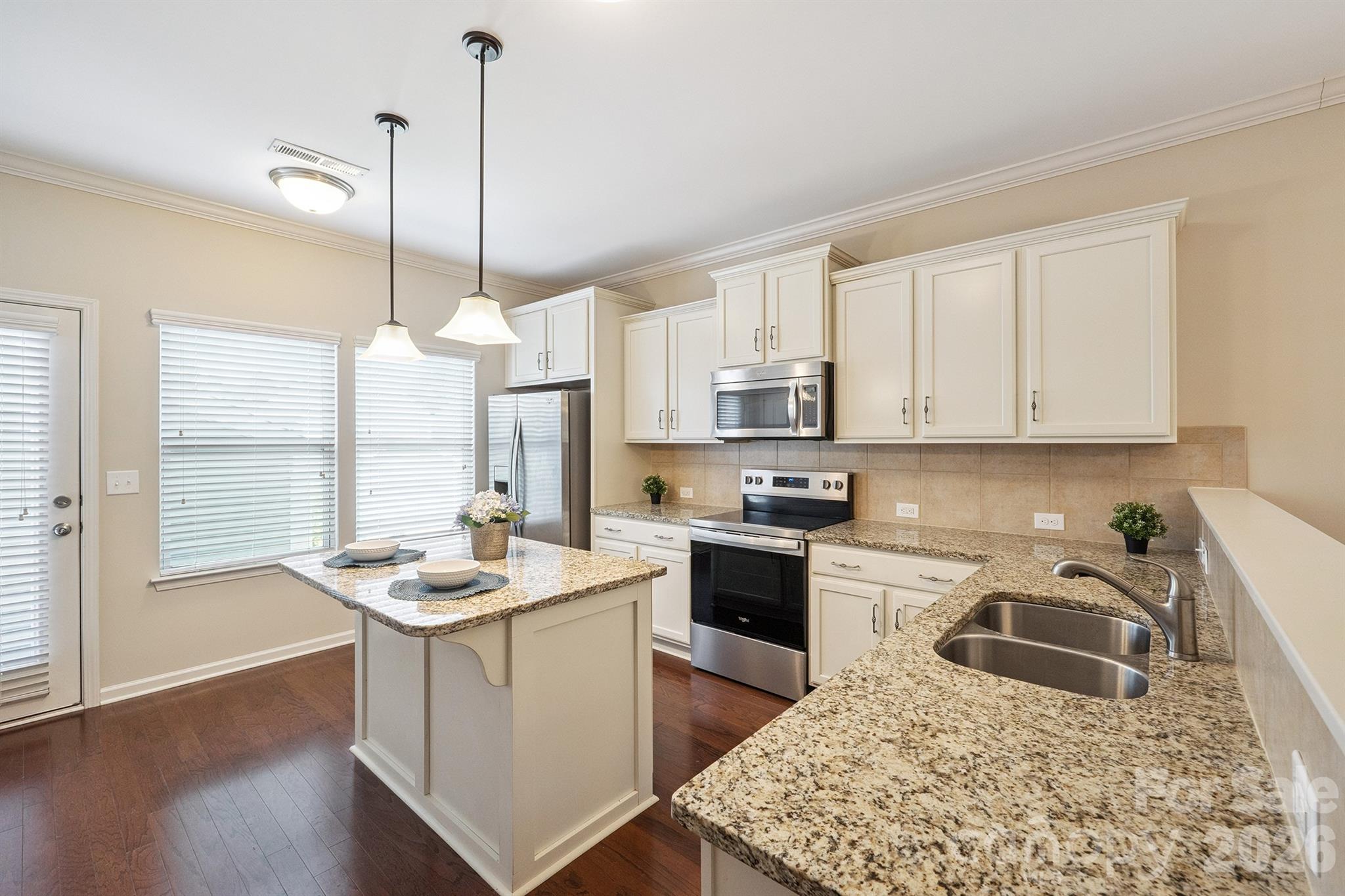11612 Galashiels Drive Property Photo 14