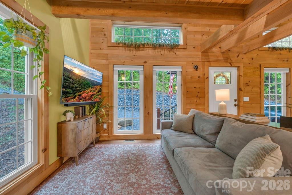 38 Macey Drive Property Photo 9