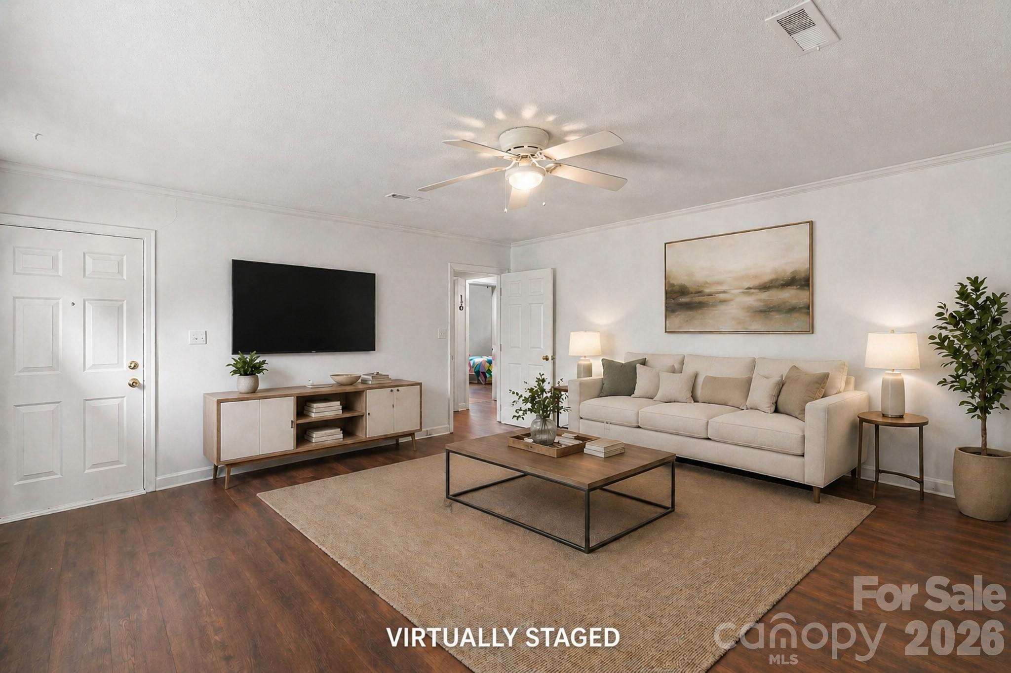 1204 W Fifth Avenue Property Photo 4