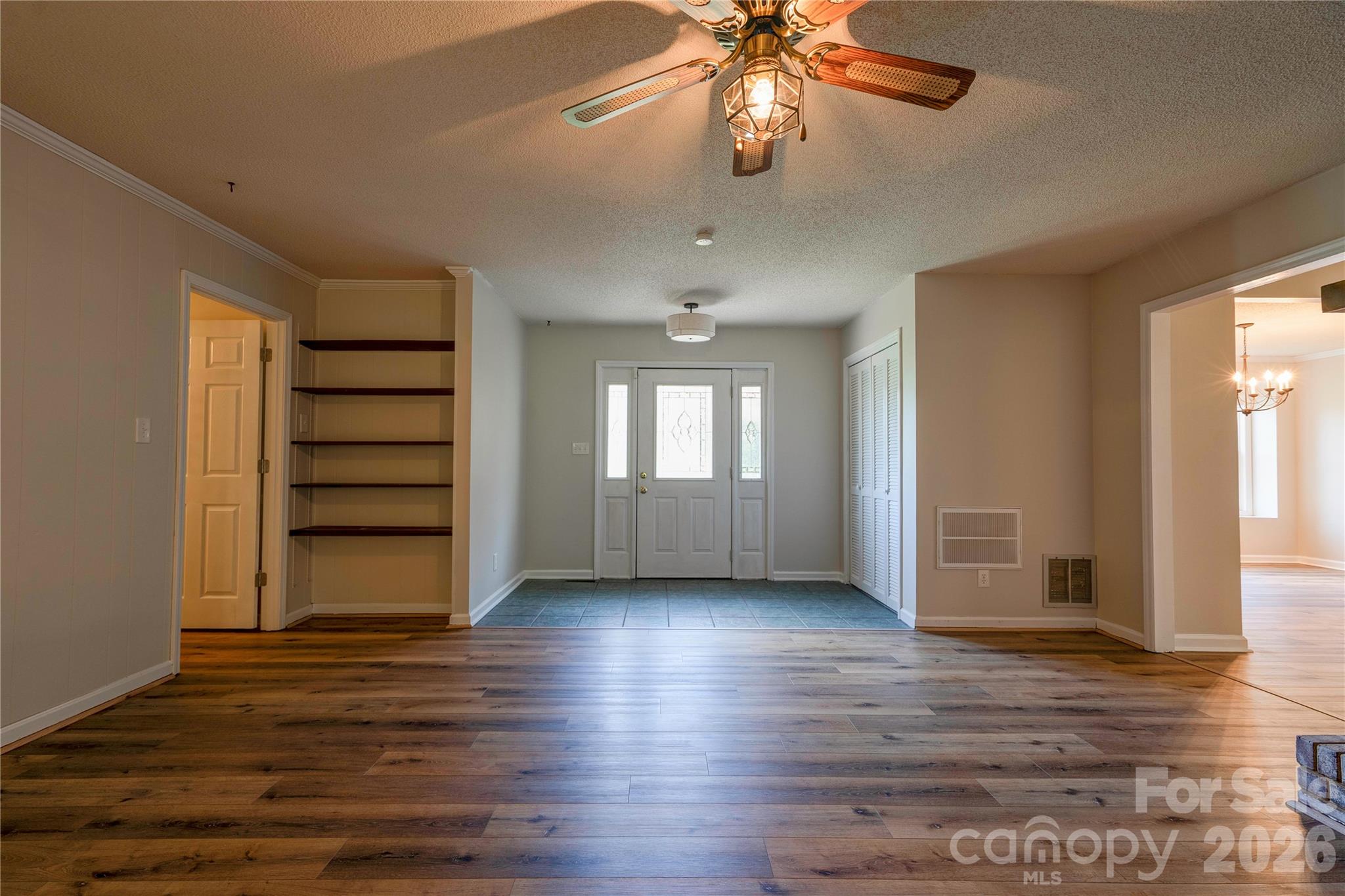 106 Dons Court Property Photo 2