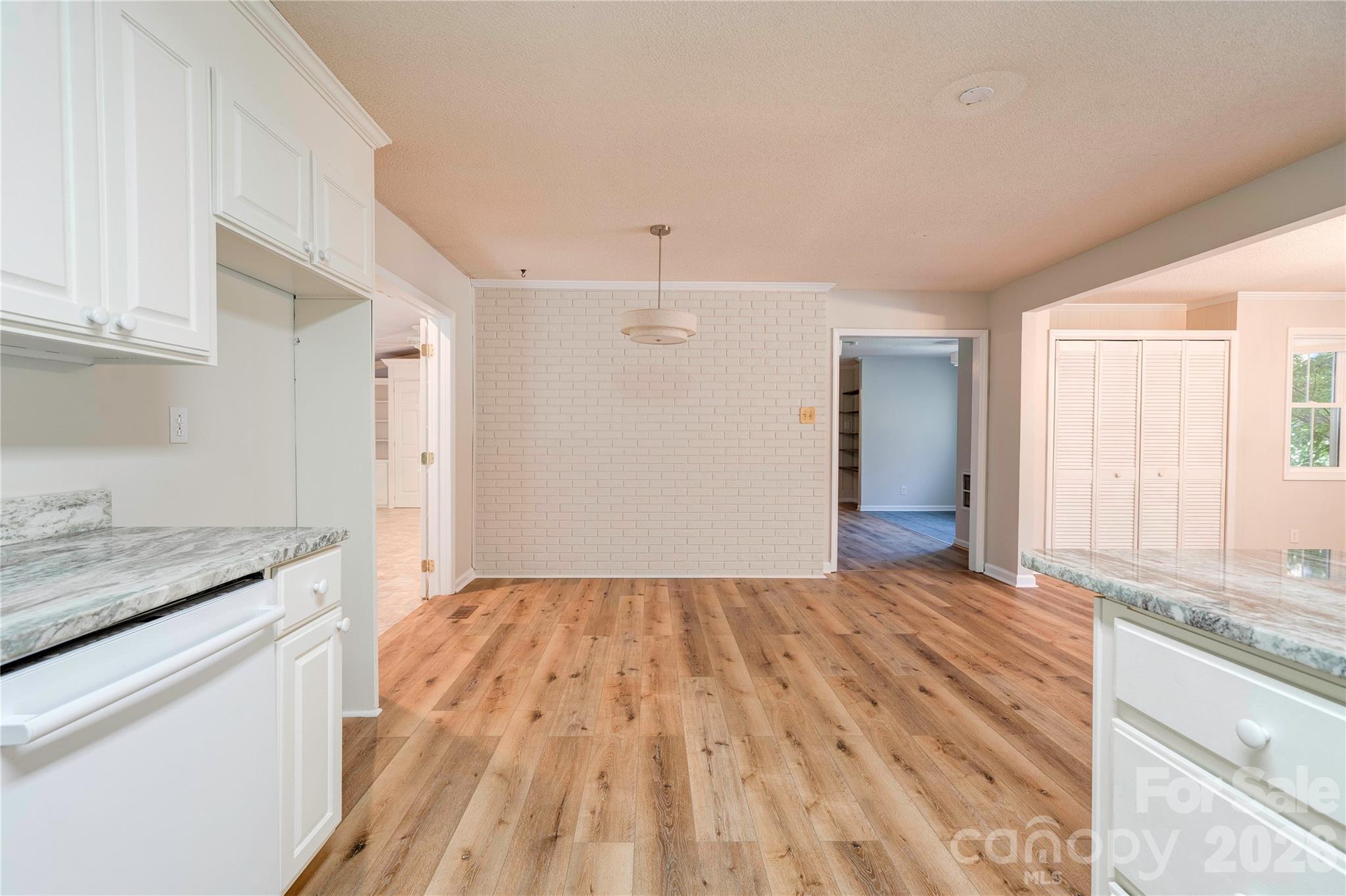 106 Dons Court Property Photo 12