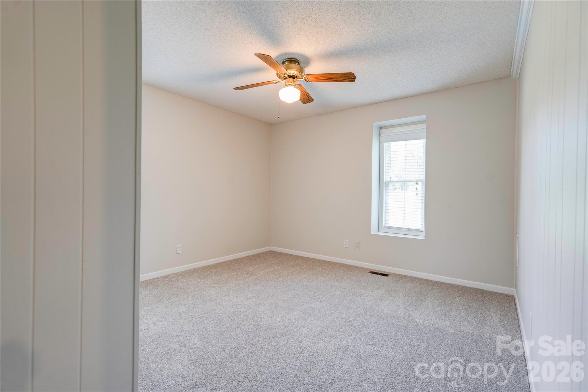 106 Dons Court Property Photo 30