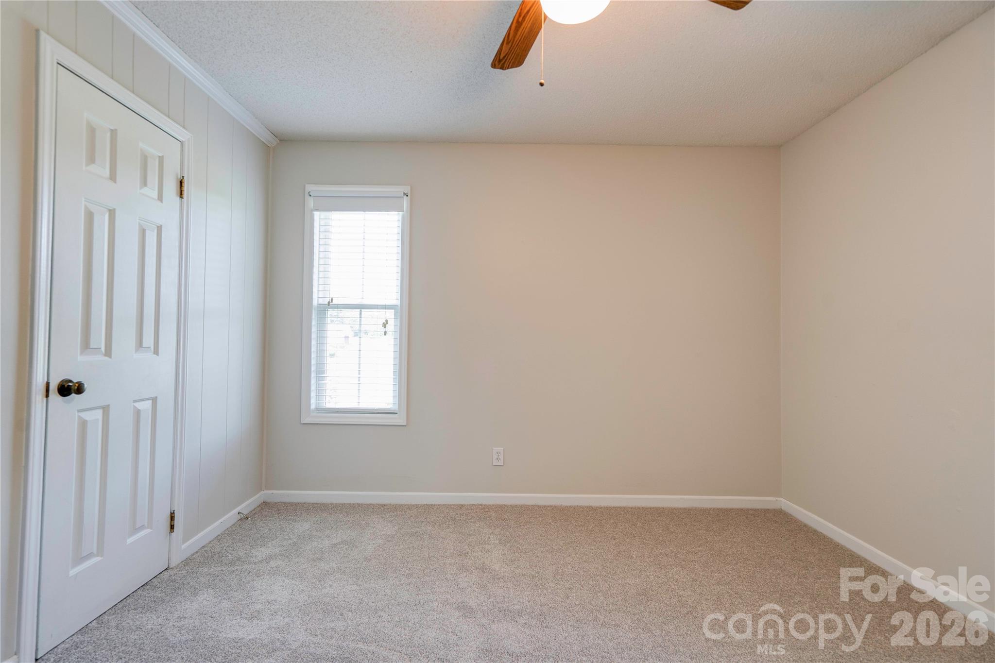 106 Dons Court Property Photo 31
