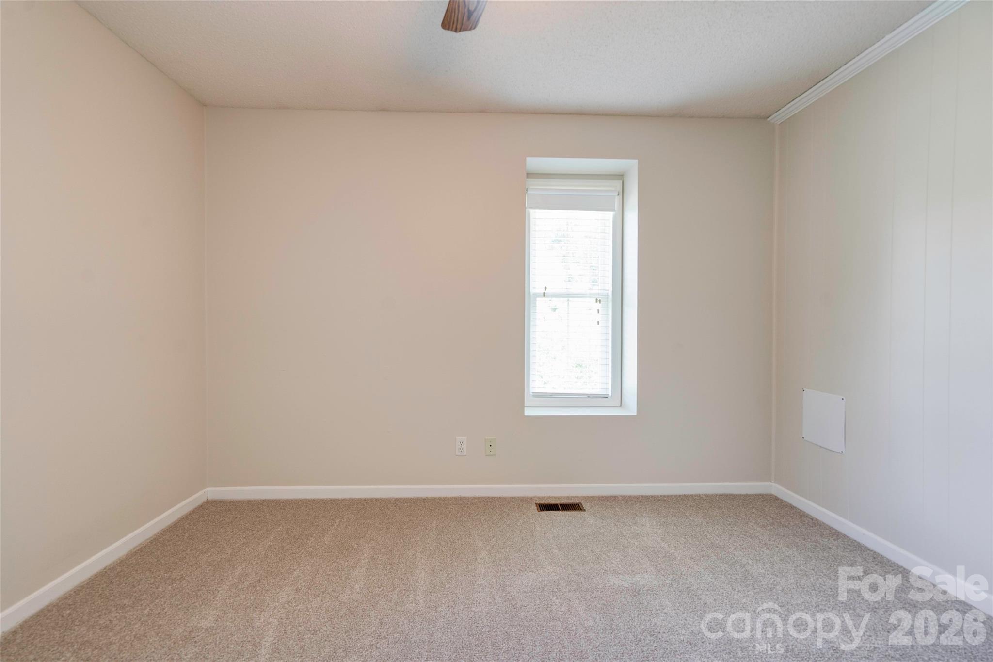 106 Dons Court Property Photo 33