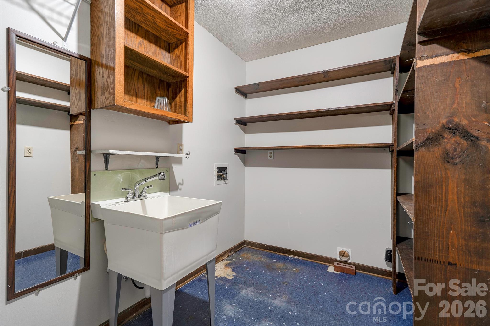 106 Dons Court Property Photo 34