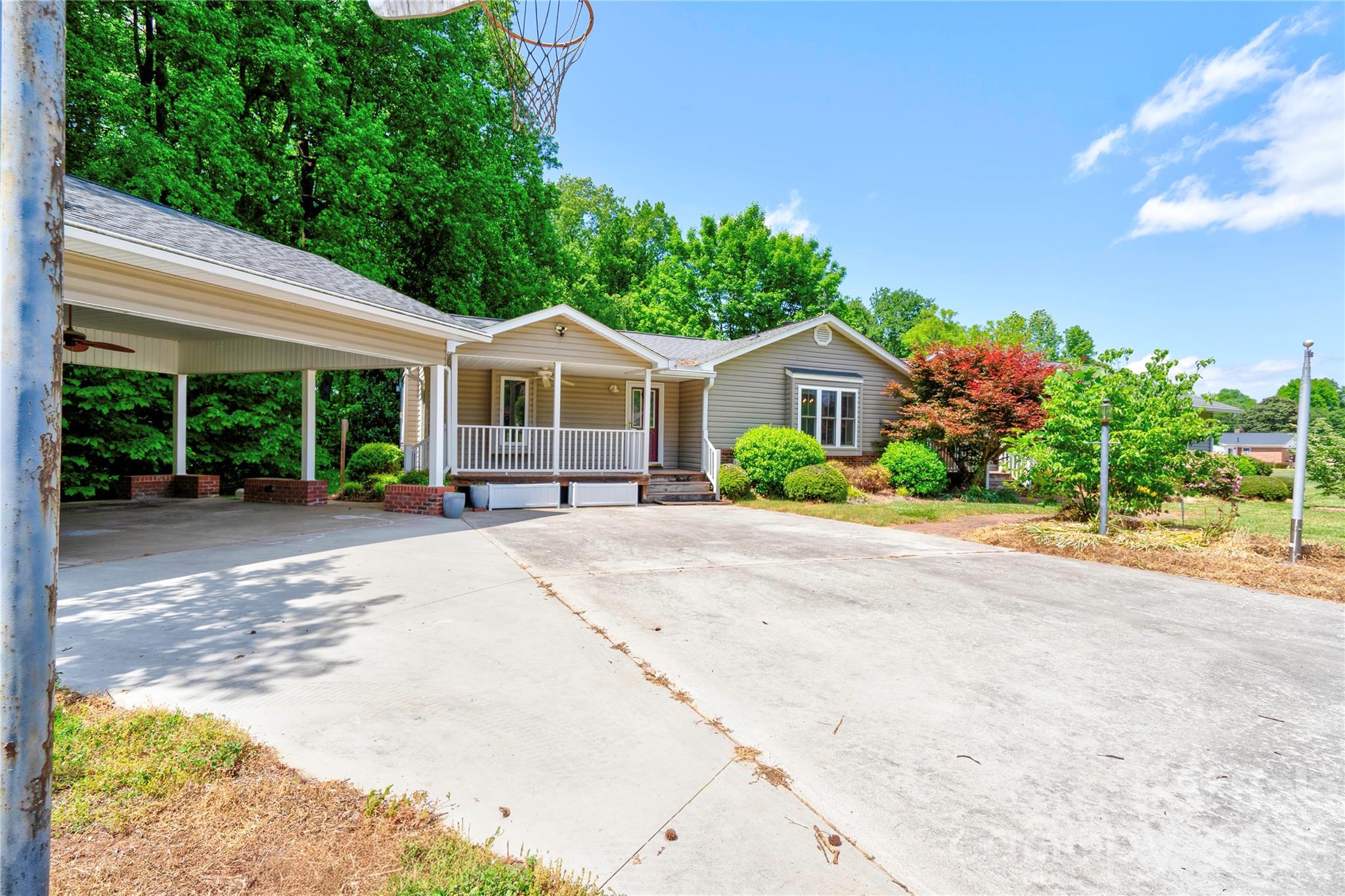106 Dons Court Property Photo 37