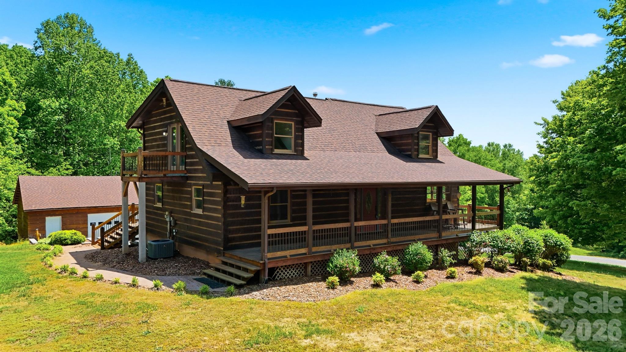 2079 Icard Ridge Road Property Photo 7