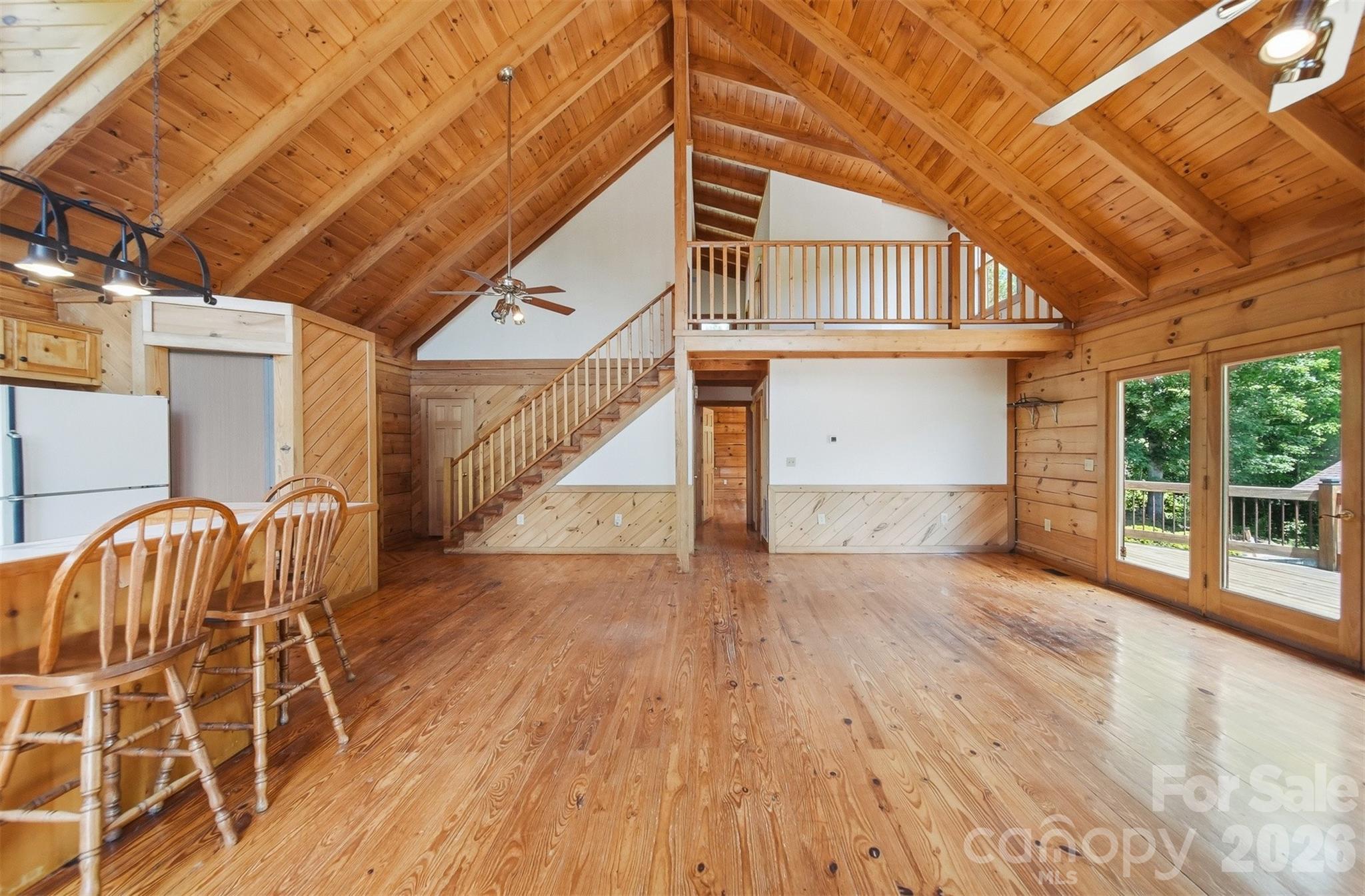 2079 Icard Ridge Road Property Photo 10