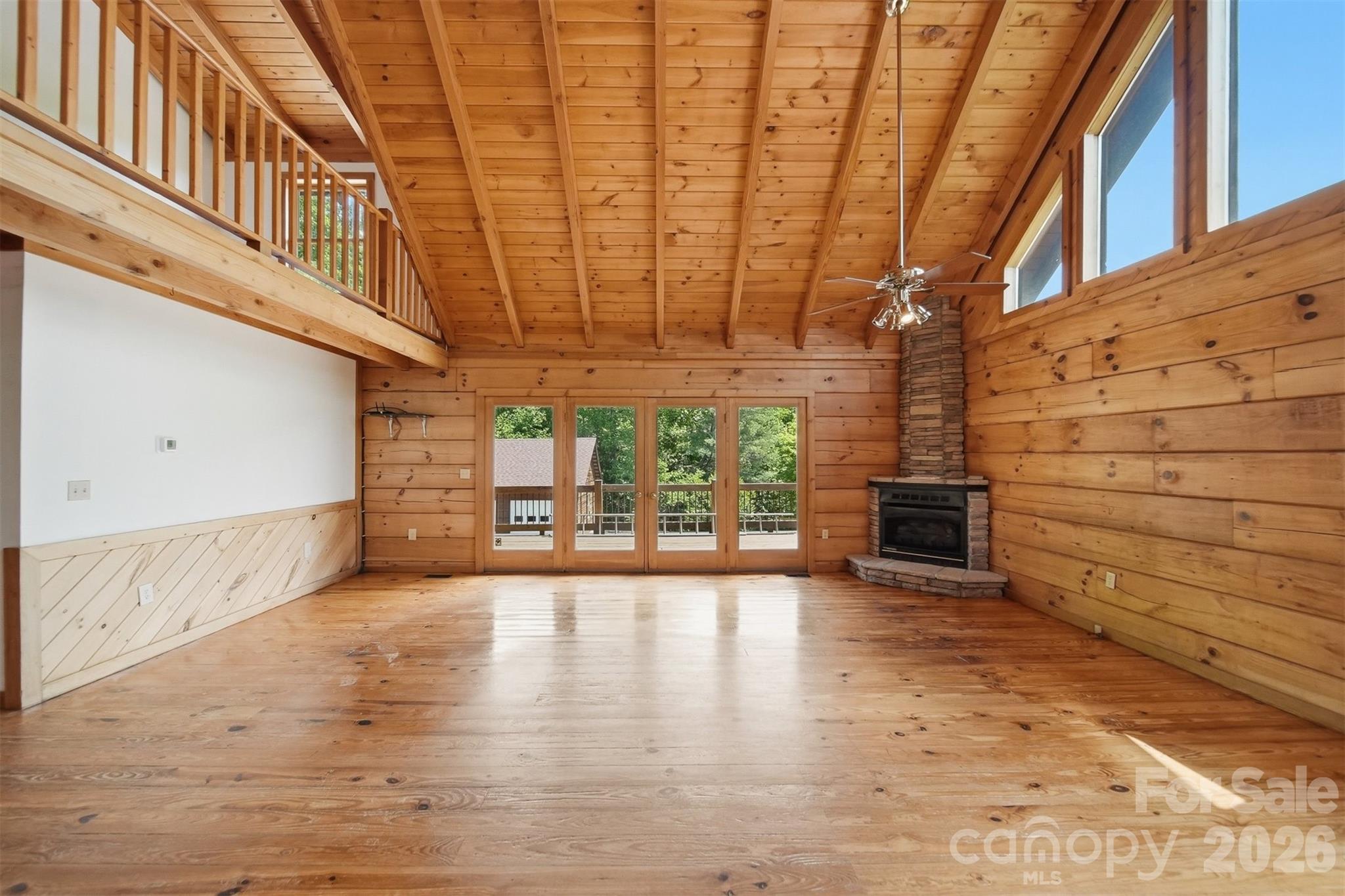 2079 Icard Ridge Road Property Photo 11