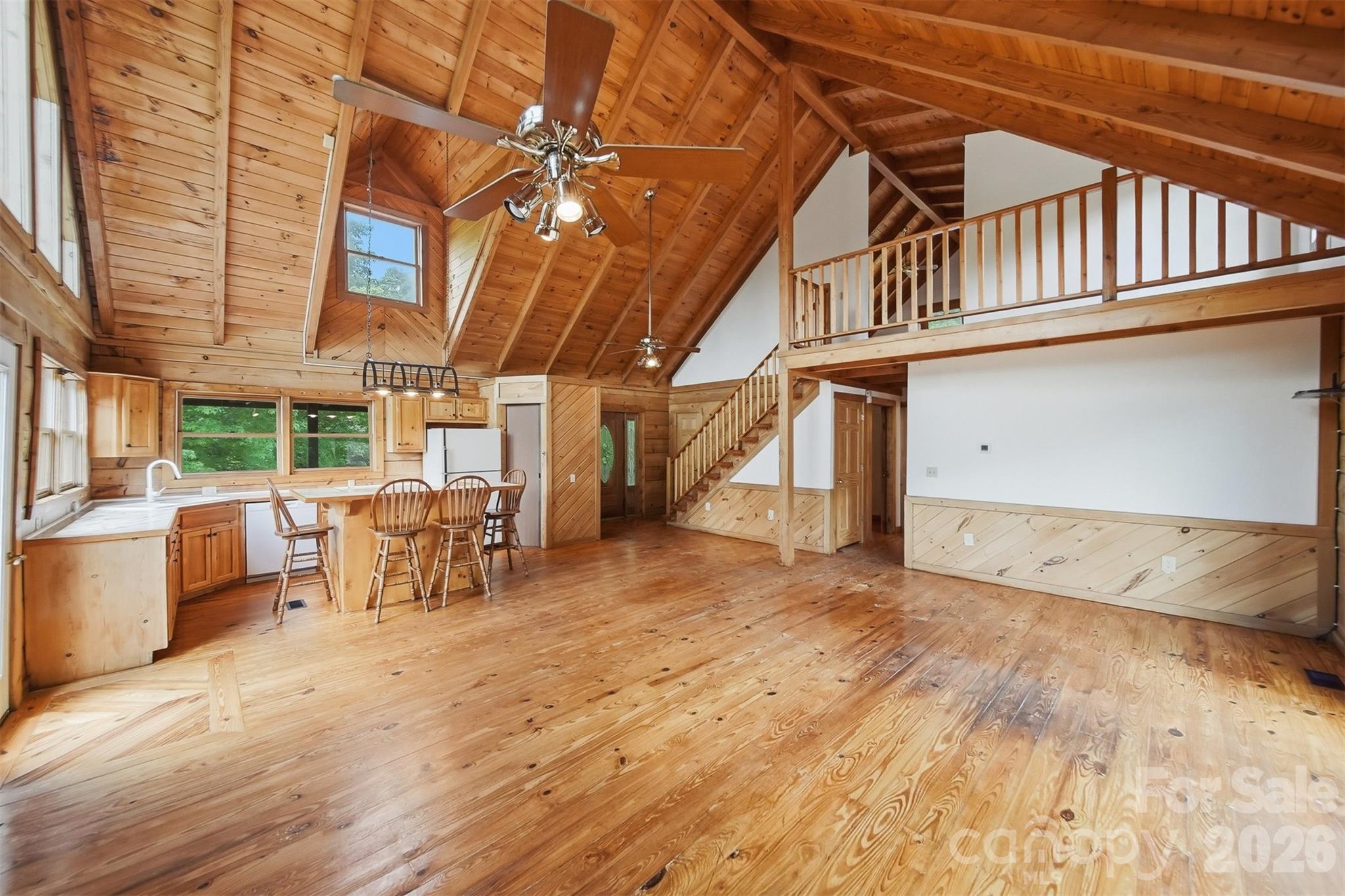 2079 Icard Ridge Road Property Photo 12
