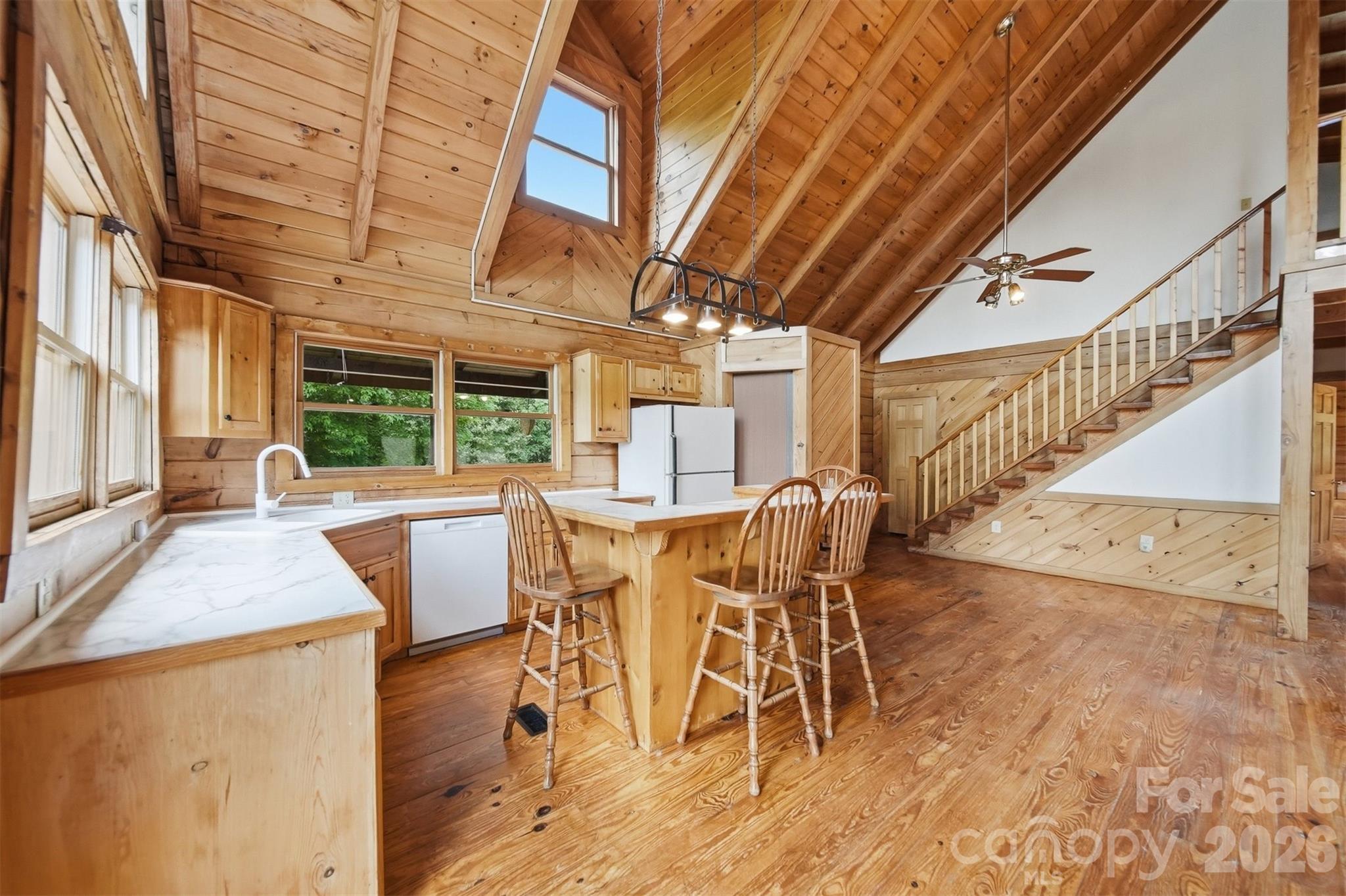 2079 Icard Ridge Road Property Photo 13