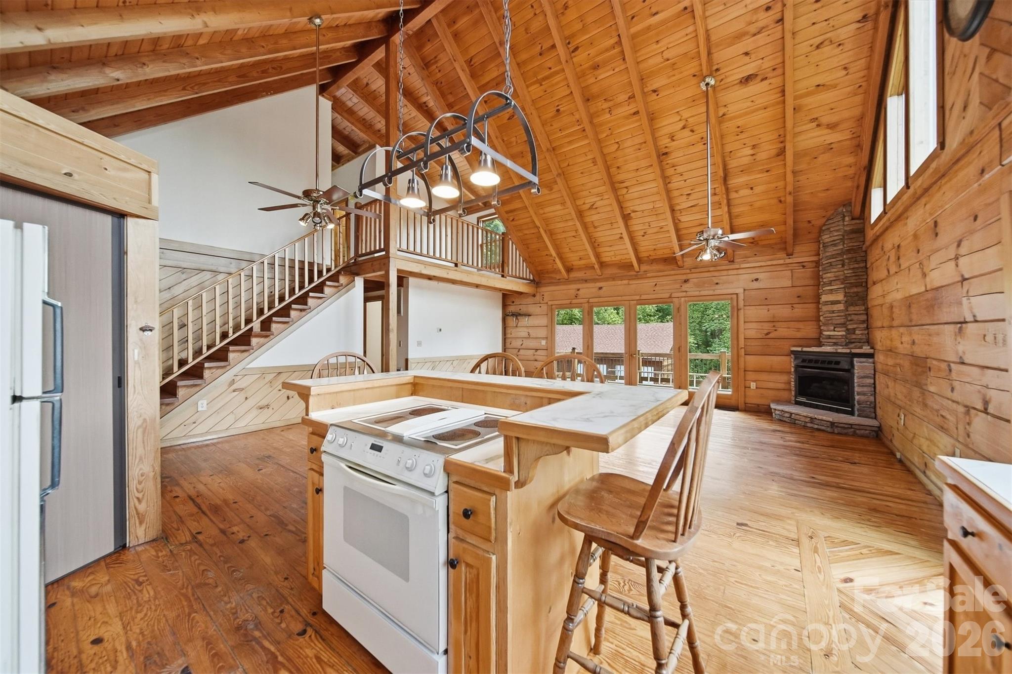 2079 Icard Ridge Road Property Photo 17