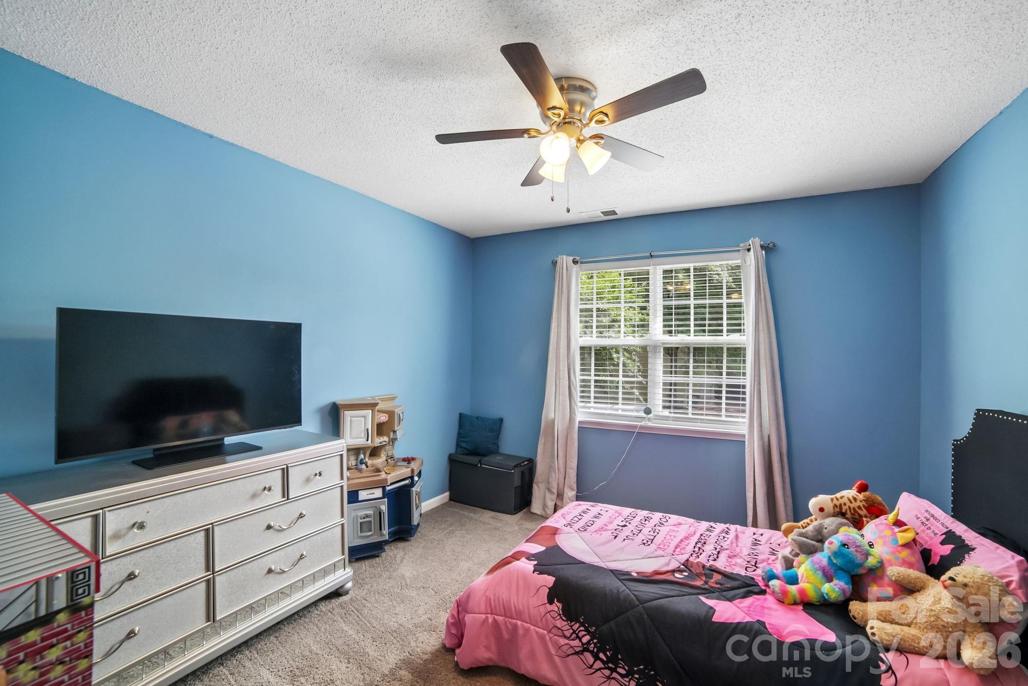 5427 Kimmerly Woods Drive Property Photo 14