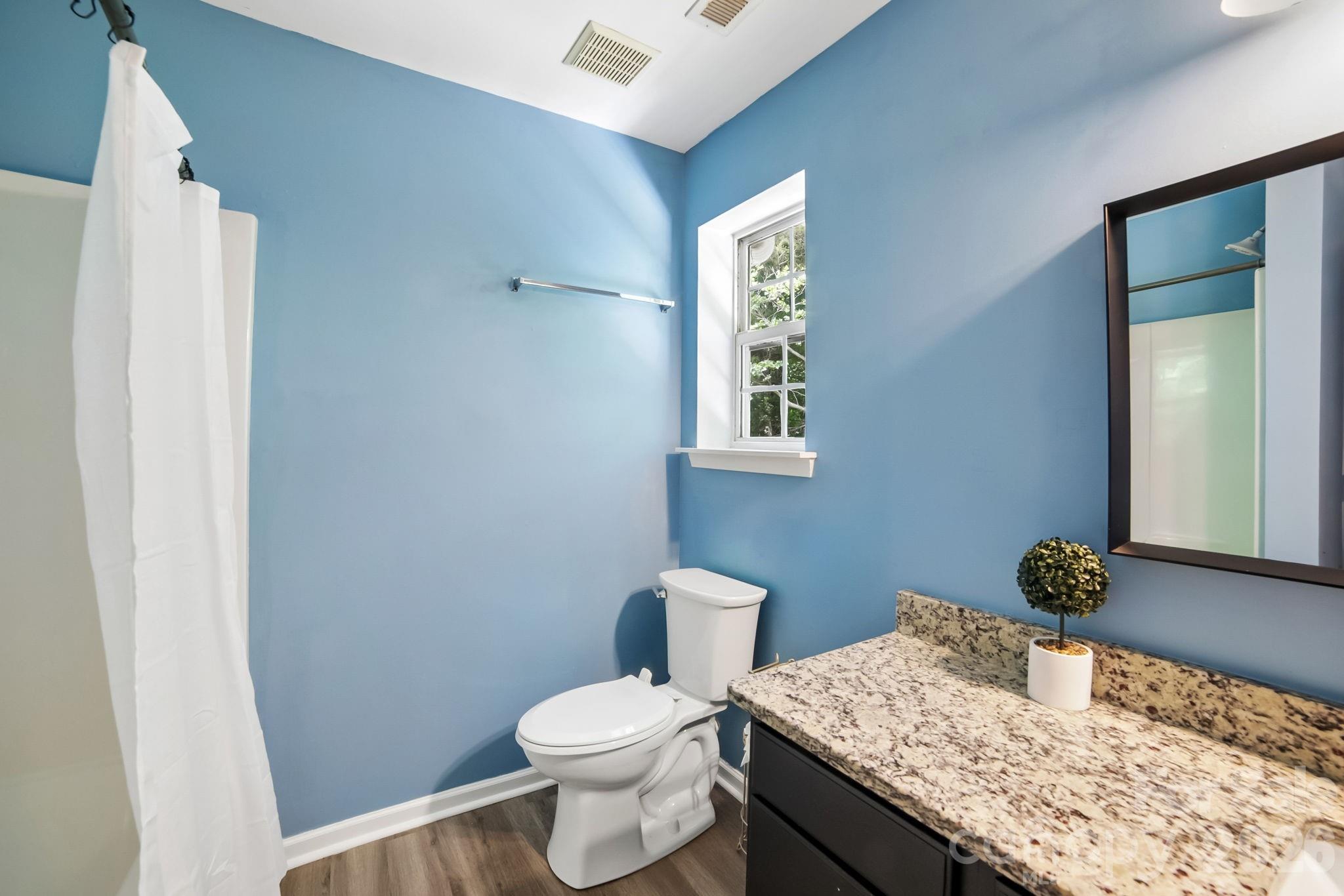 5427 Kimmerly Woods Drive Property Photo 16