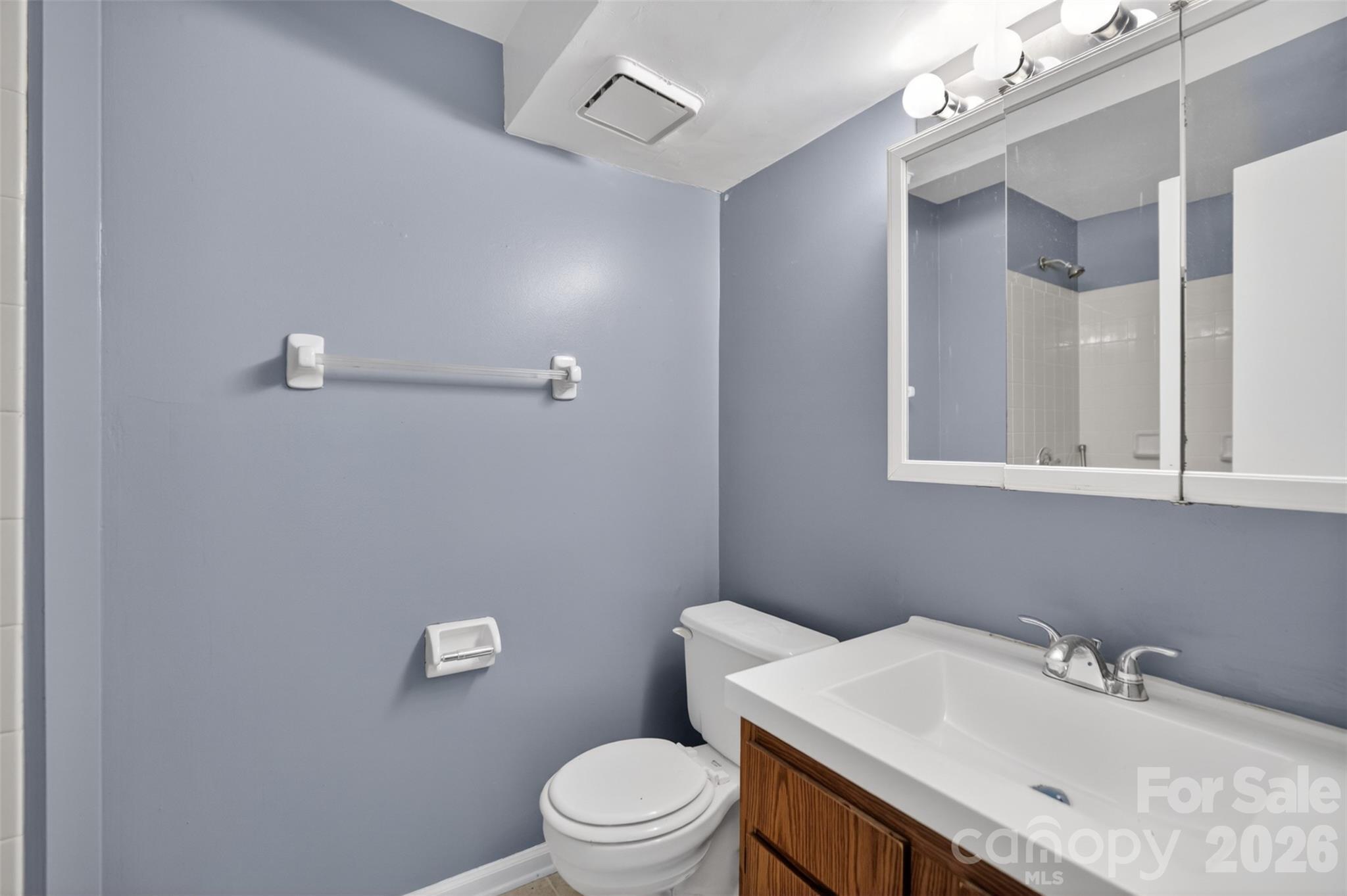 9405 Old Concord Road C Property Photo 21