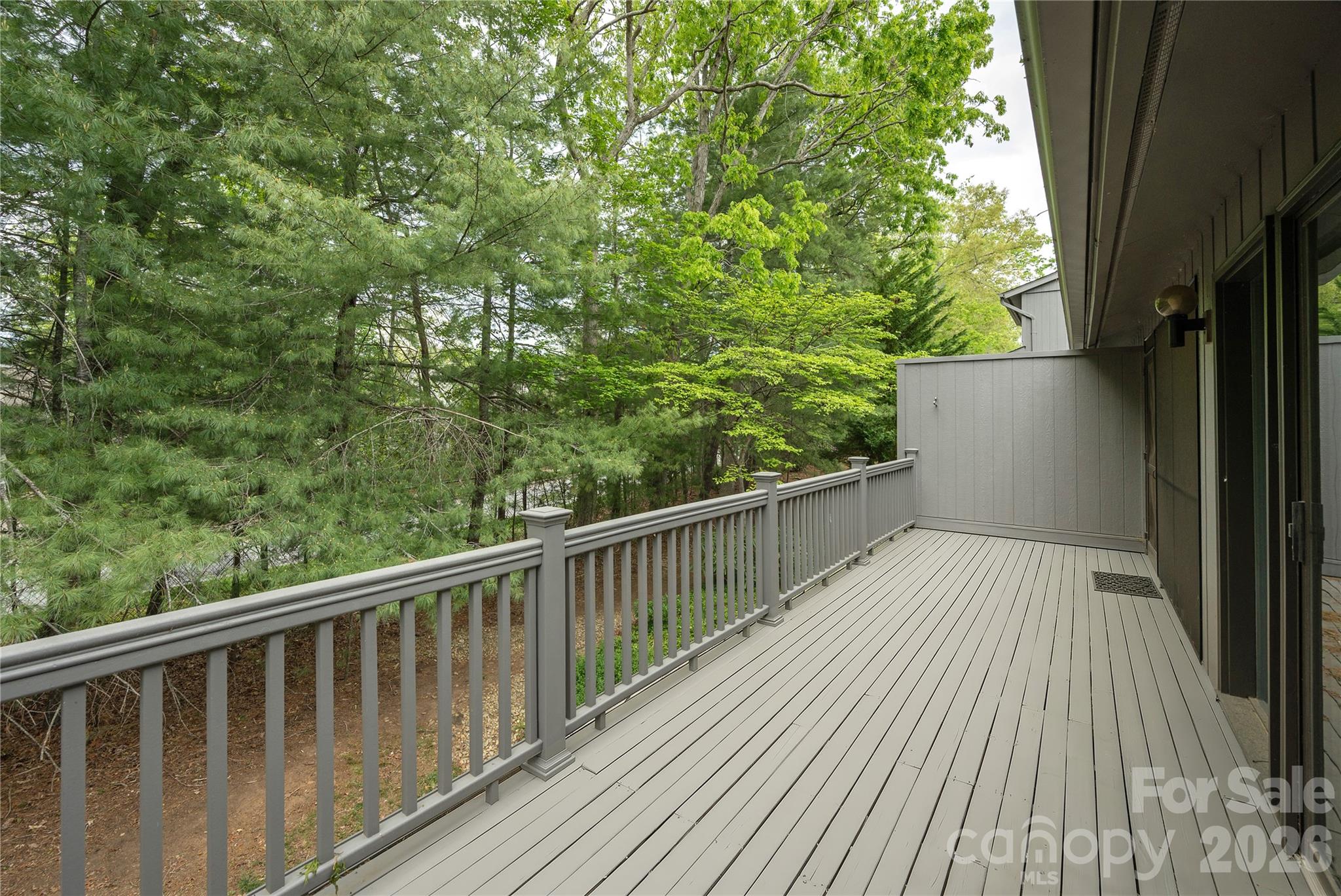434 Crowfields Drive Property Photo 16