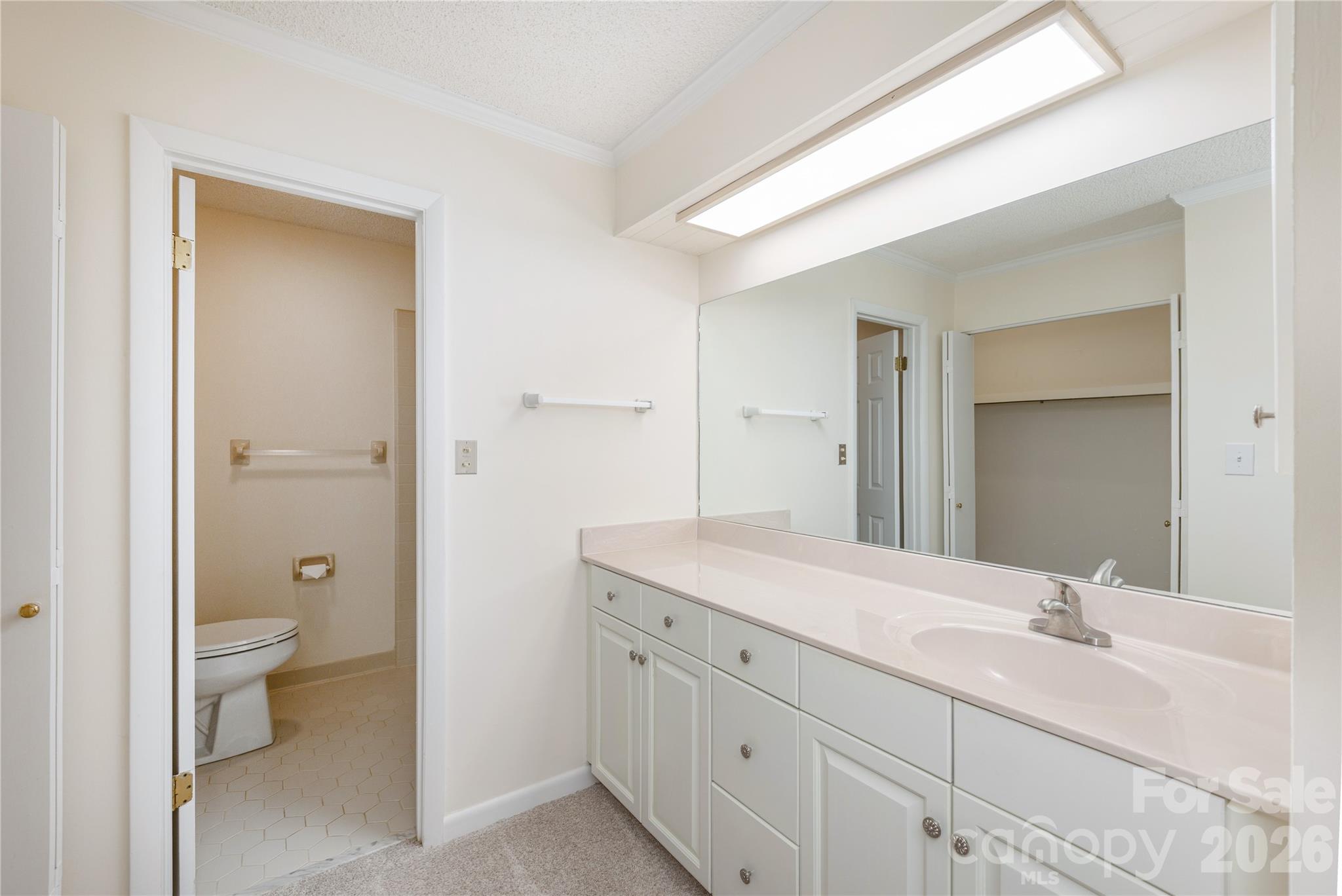 434 Crowfields Drive Property Photo 22