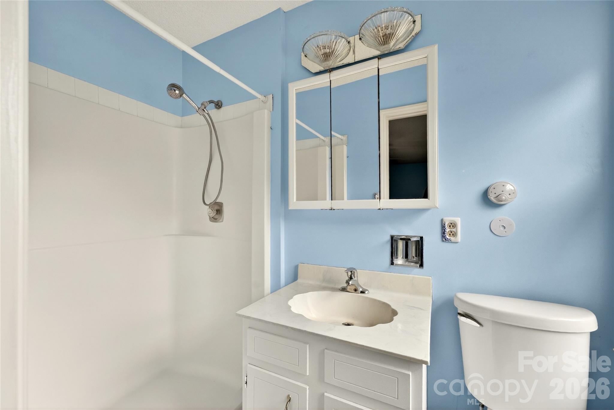 621 Winter Wood Drive Property Photo 12