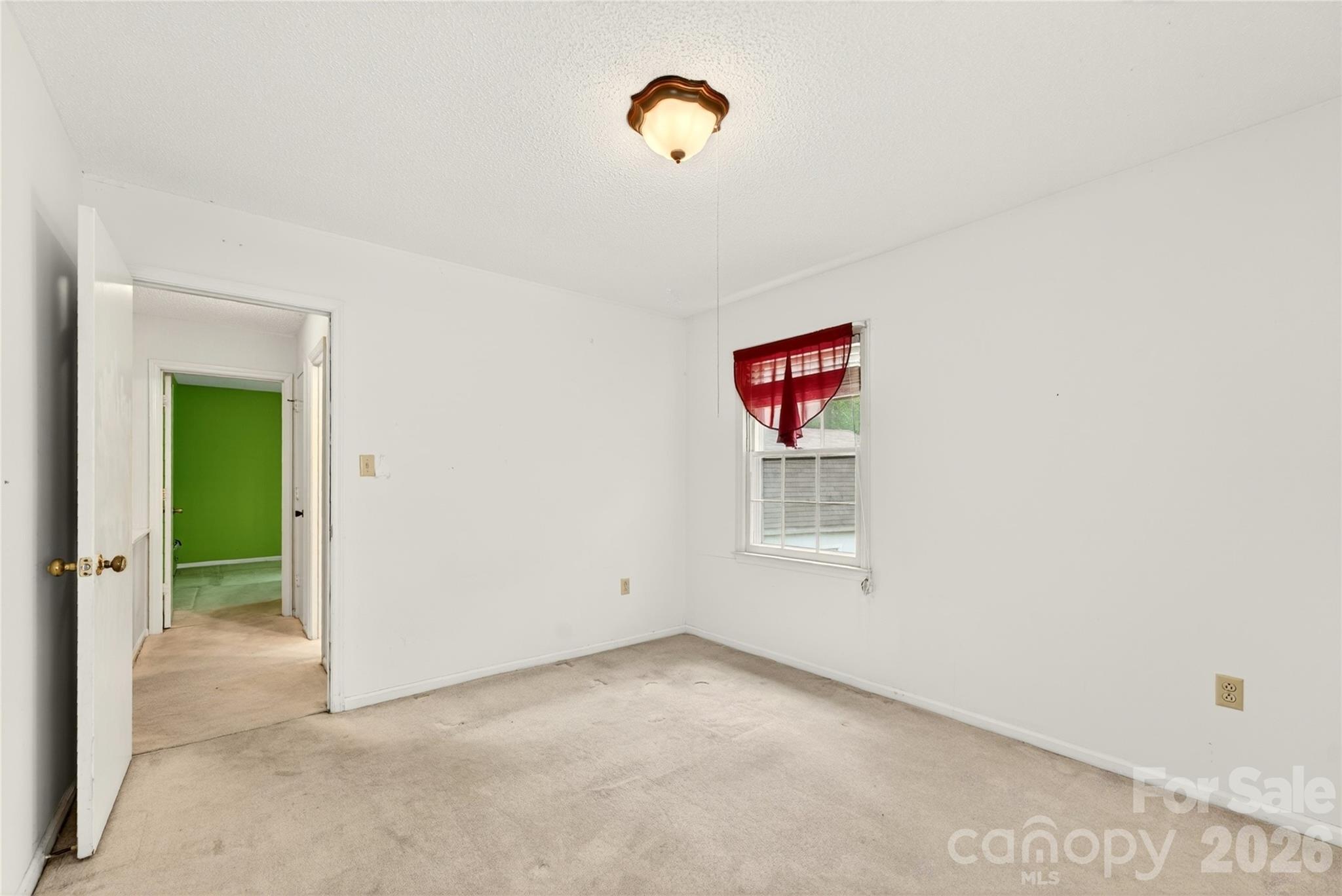 621 Winter Wood Drive Property Photo 14