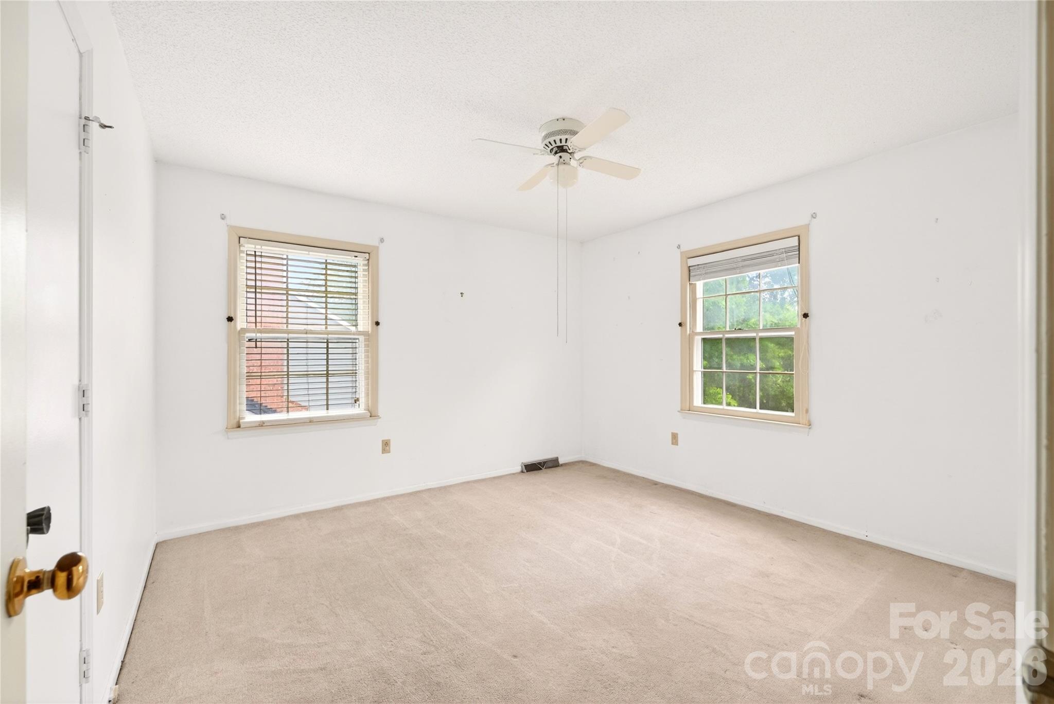 621 Winter Wood Drive Property Photo 15