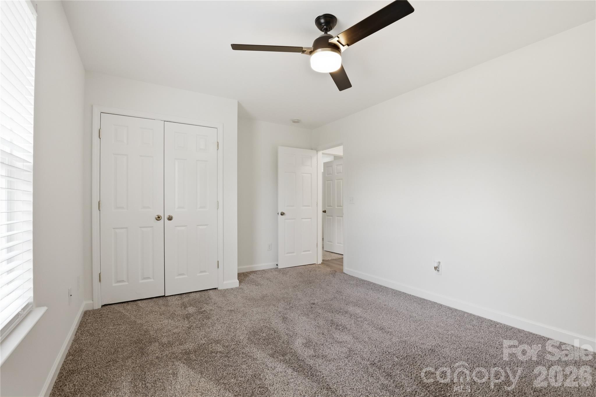 1689 Willowbrook Drive Property Photo 17