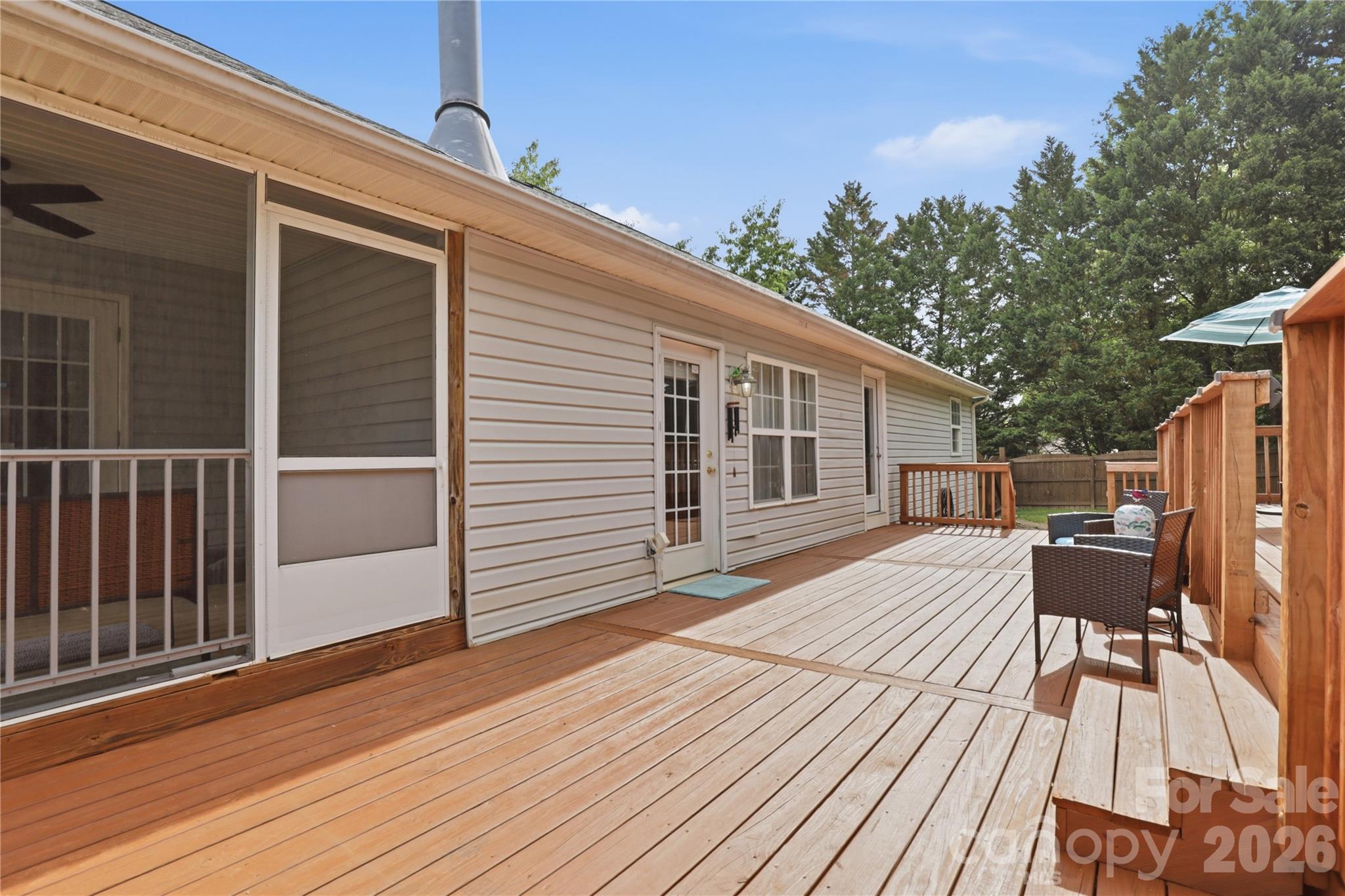 1689 Willowbrook Drive Property Photo 28