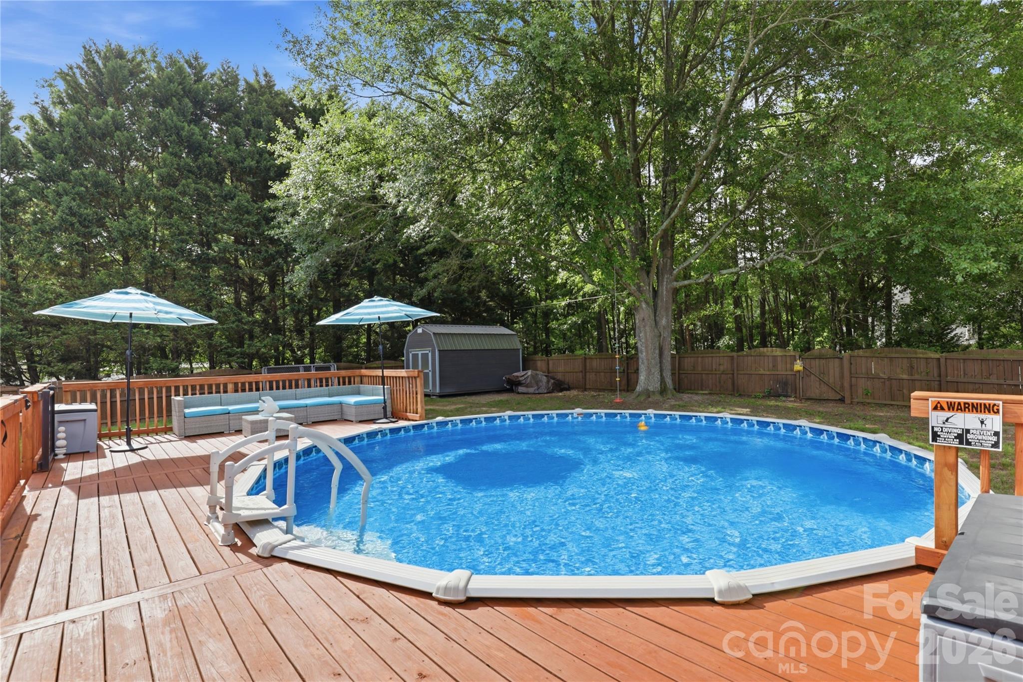 1689 Willowbrook Drive Property Photo 30