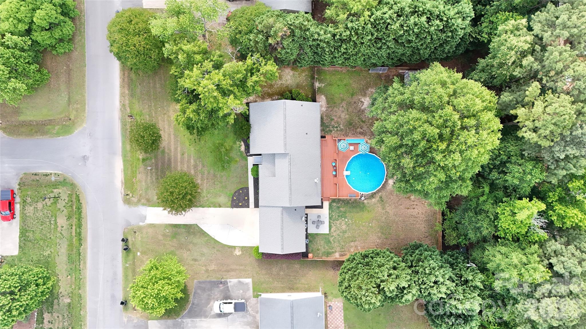 1689 Willowbrook Drive Property Photo 35