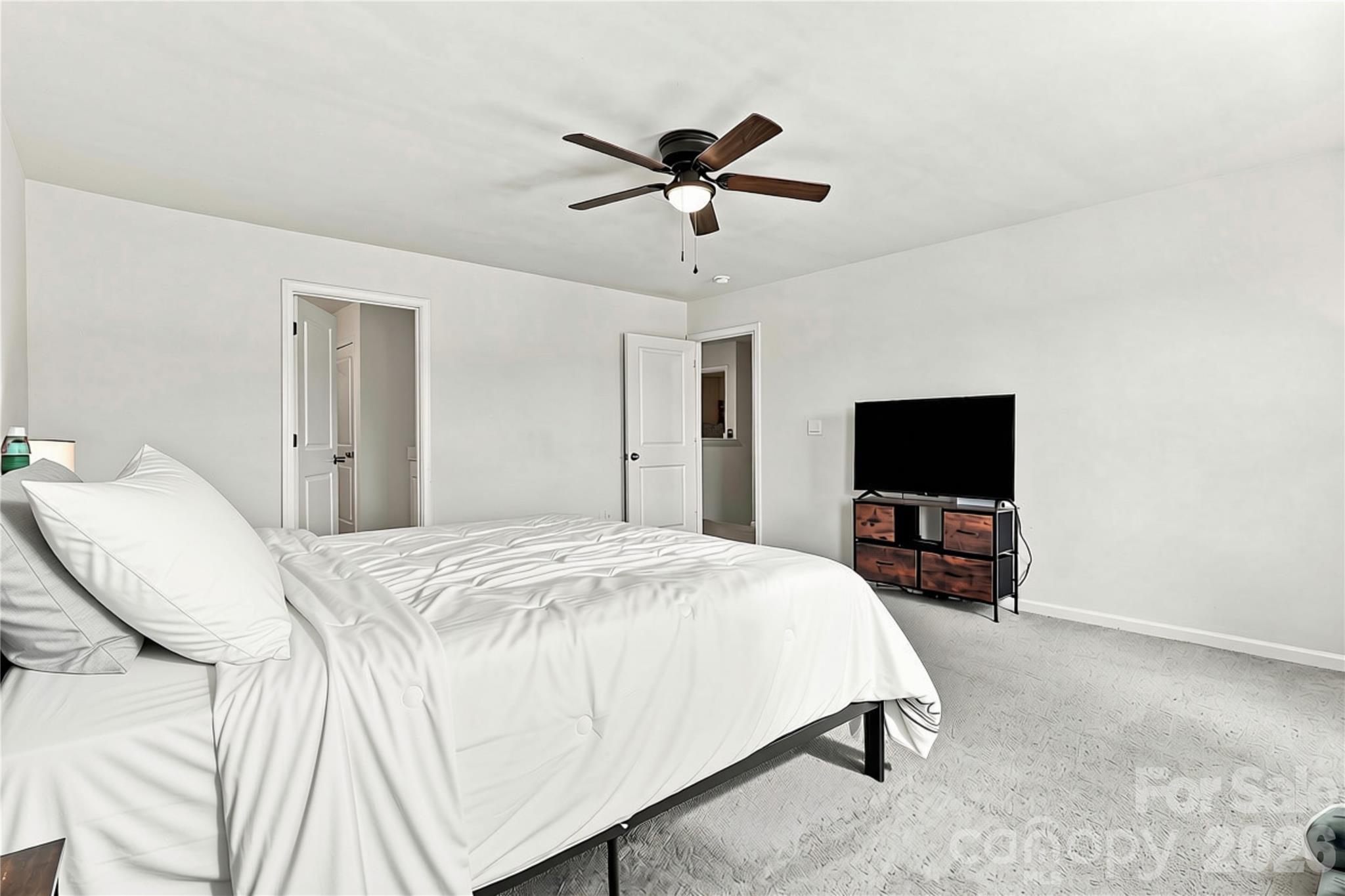 118 N Hill Lane Property Photo 21