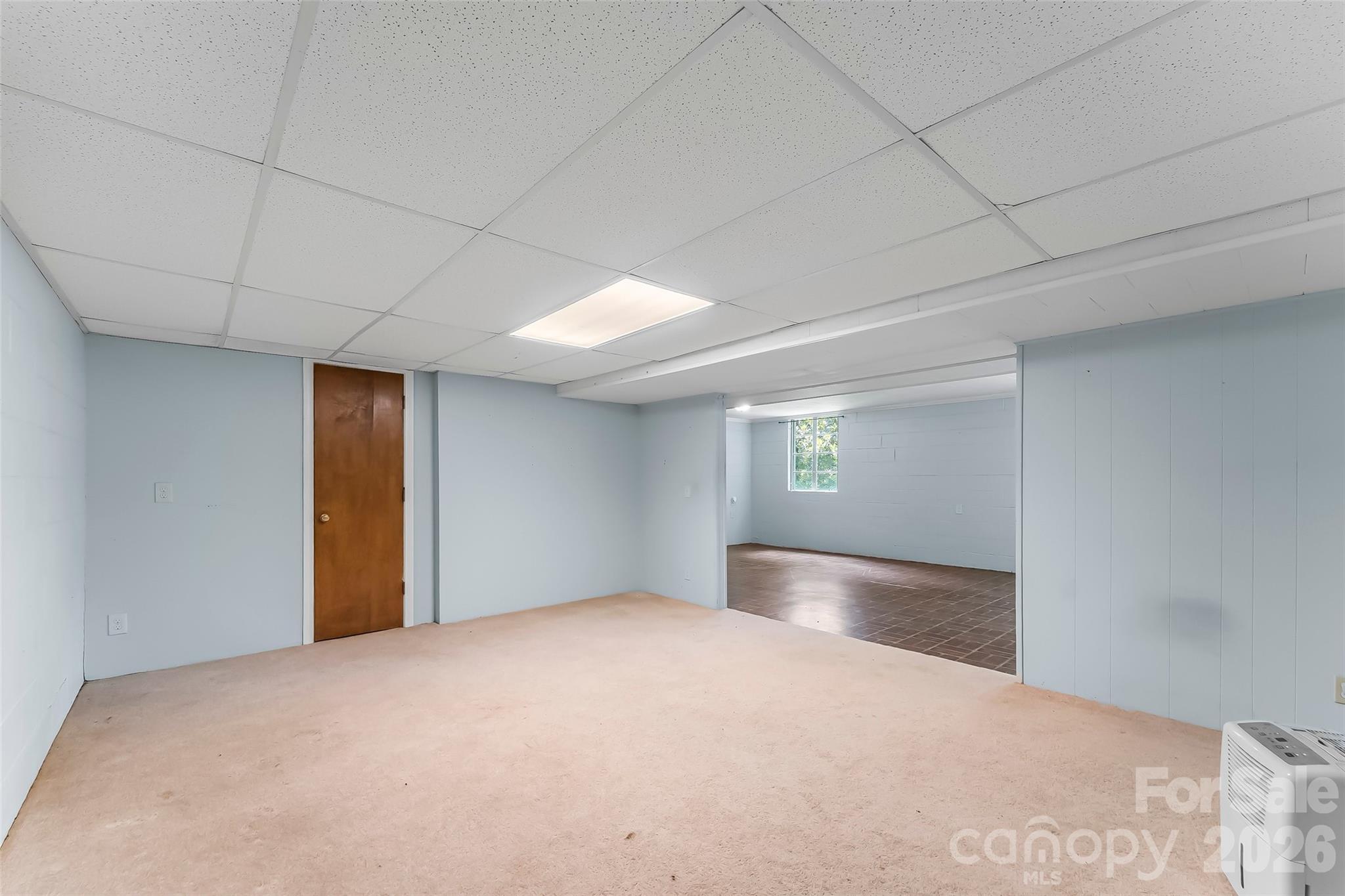98 Limberlost Drive Property Photo 9