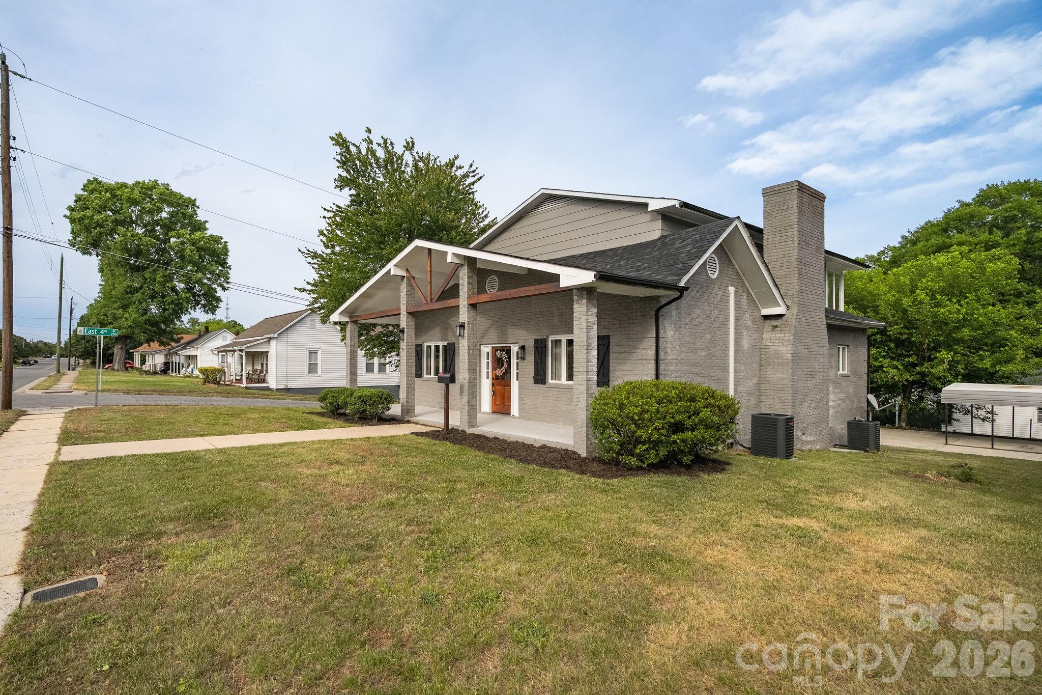 314 N Ridge Avenue Property Photo 2