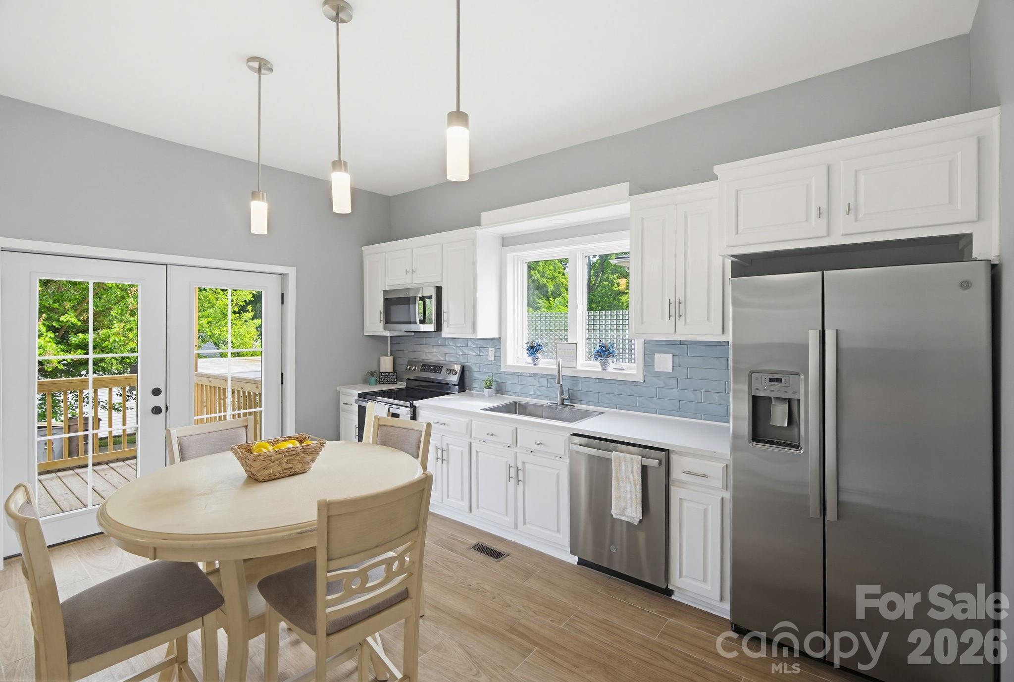 314 N Ridge Avenue Property Photo 10