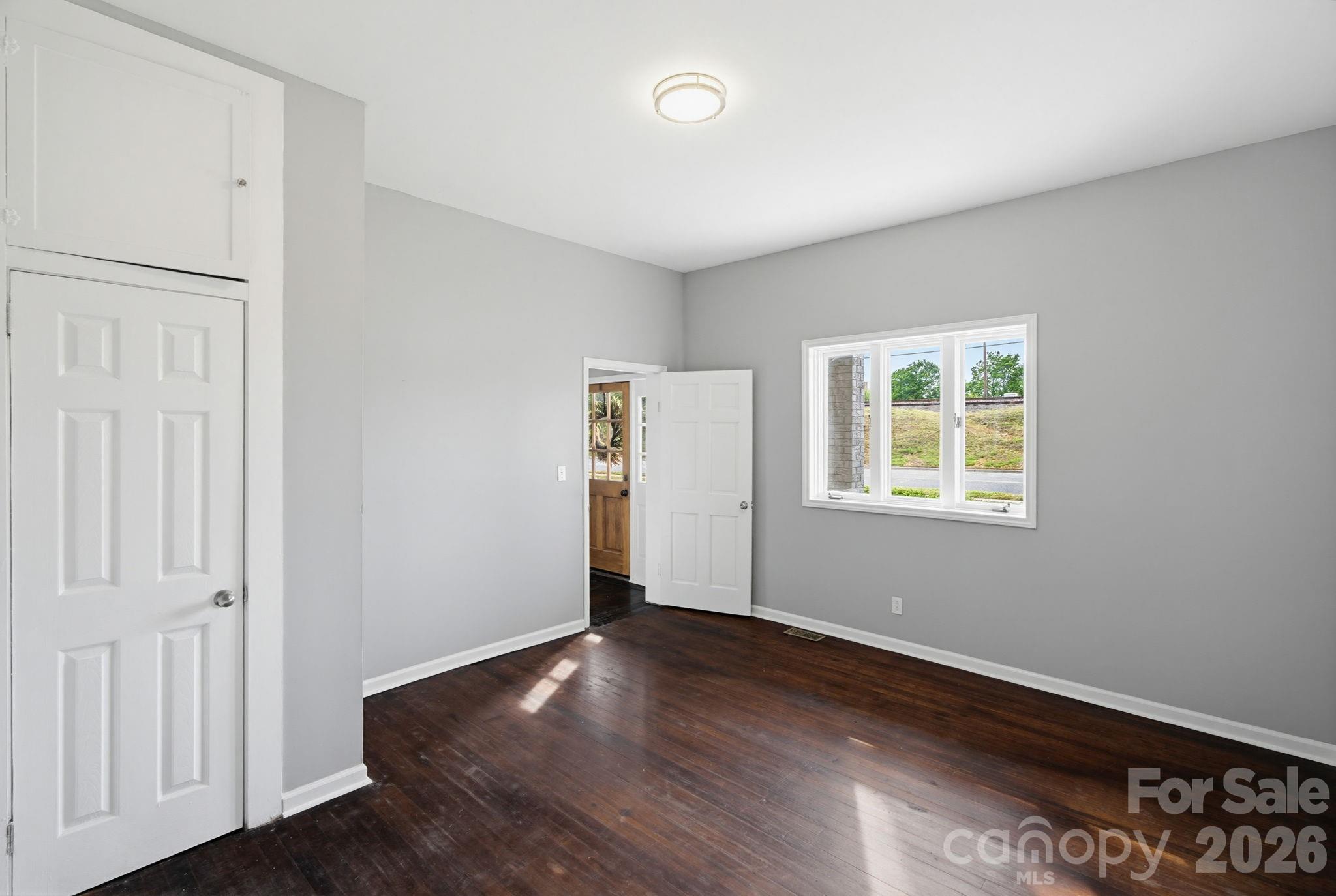 314 N Ridge Avenue Property Photo 16