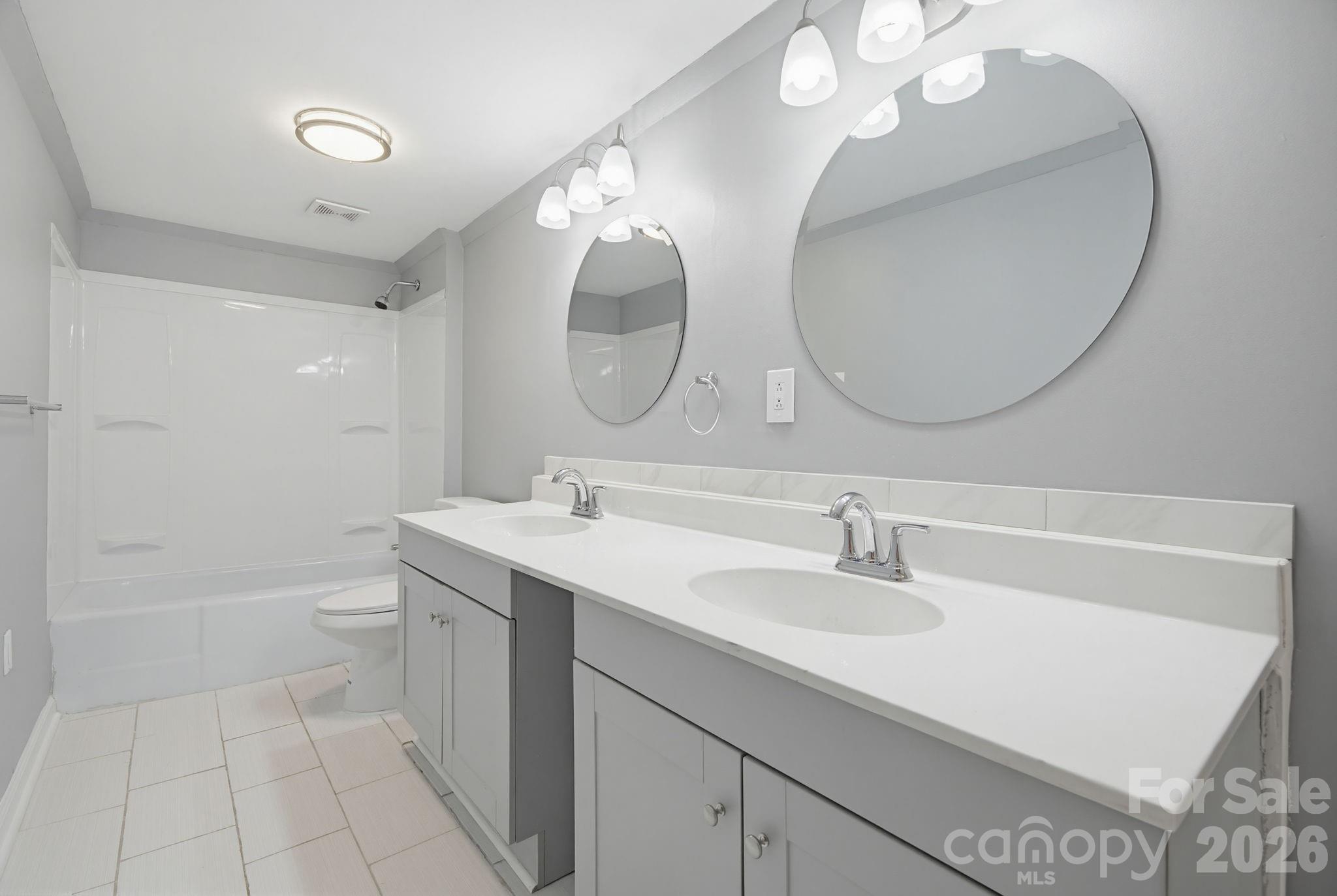 314 N Ridge Avenue Property Photo 17