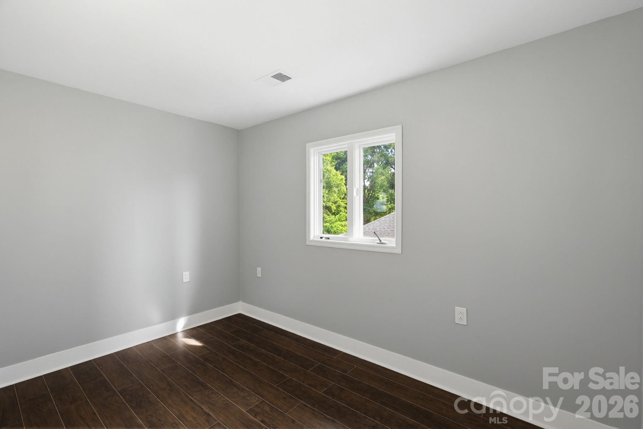 314 N Ridge Avenue Property Photo 19