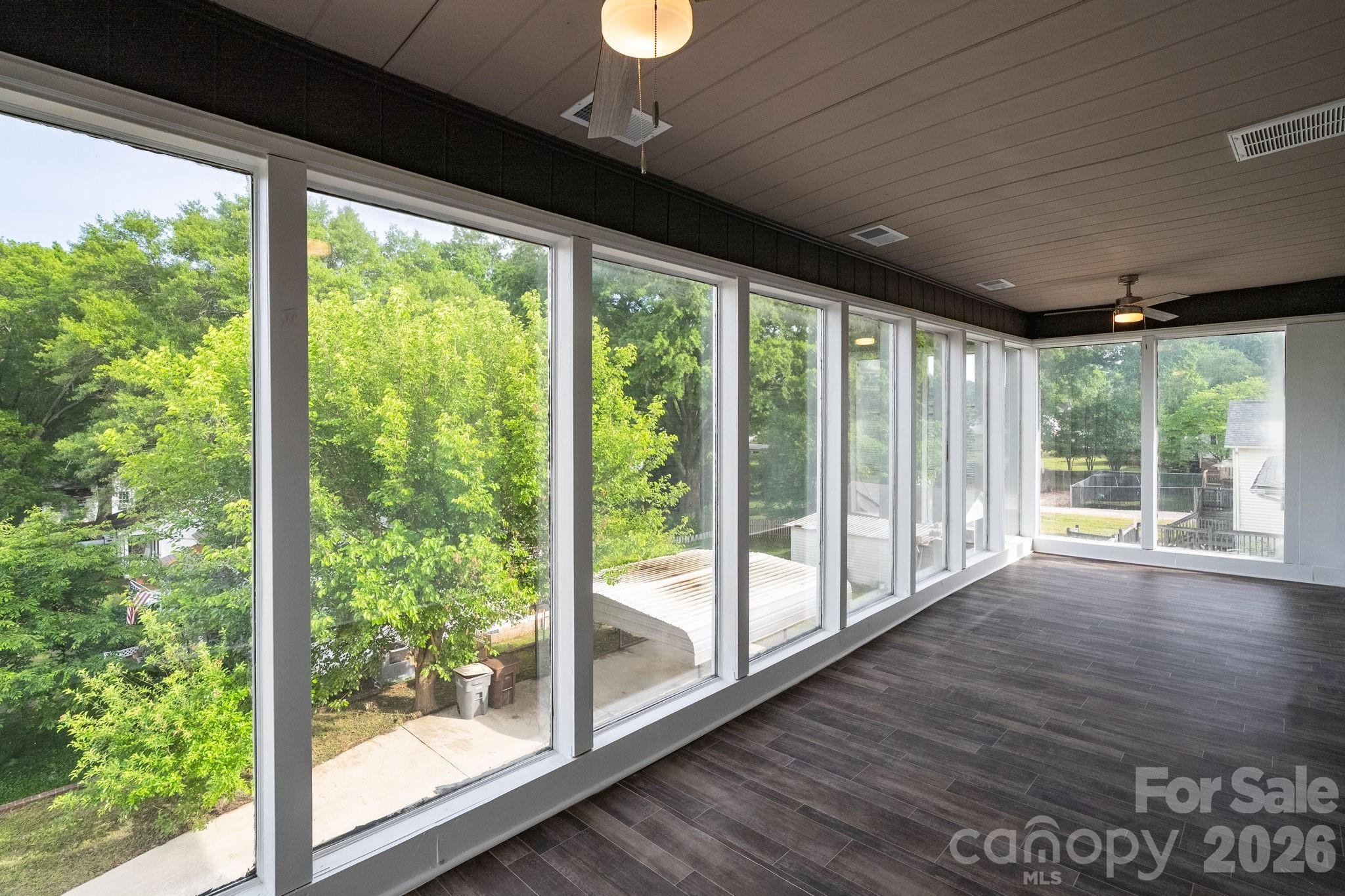 314 N Ridge Avenue Property Photo 30