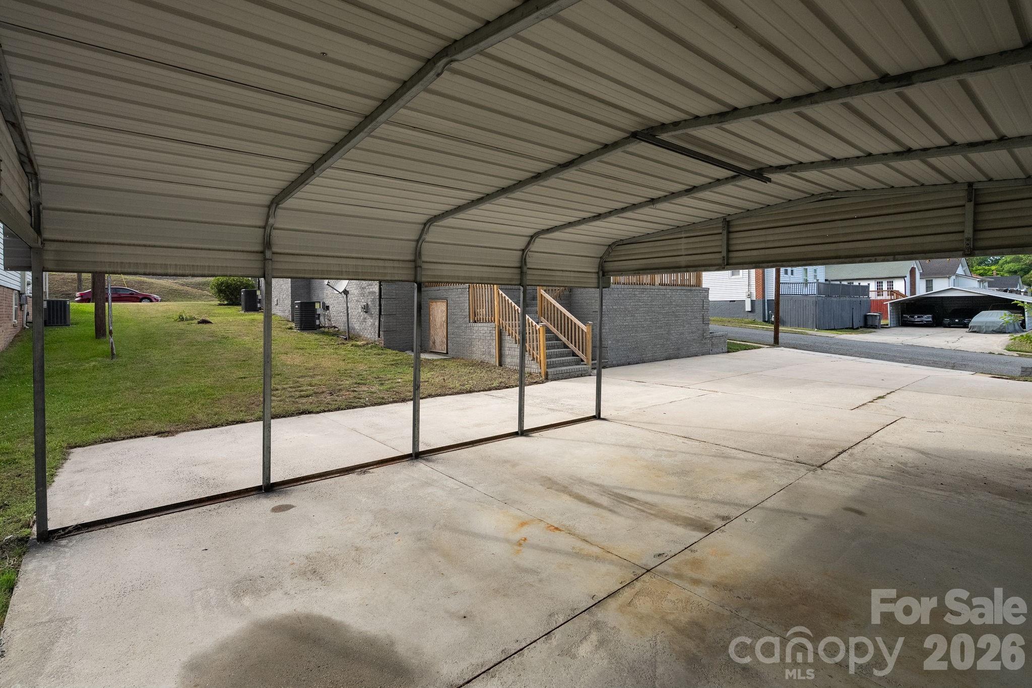 314 N Ridge Avenue Property Photo 35