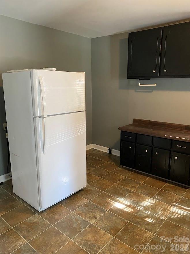 406 River Drive Property Photo 15