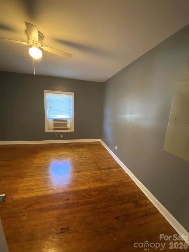 406 River Drive Property Photo 19