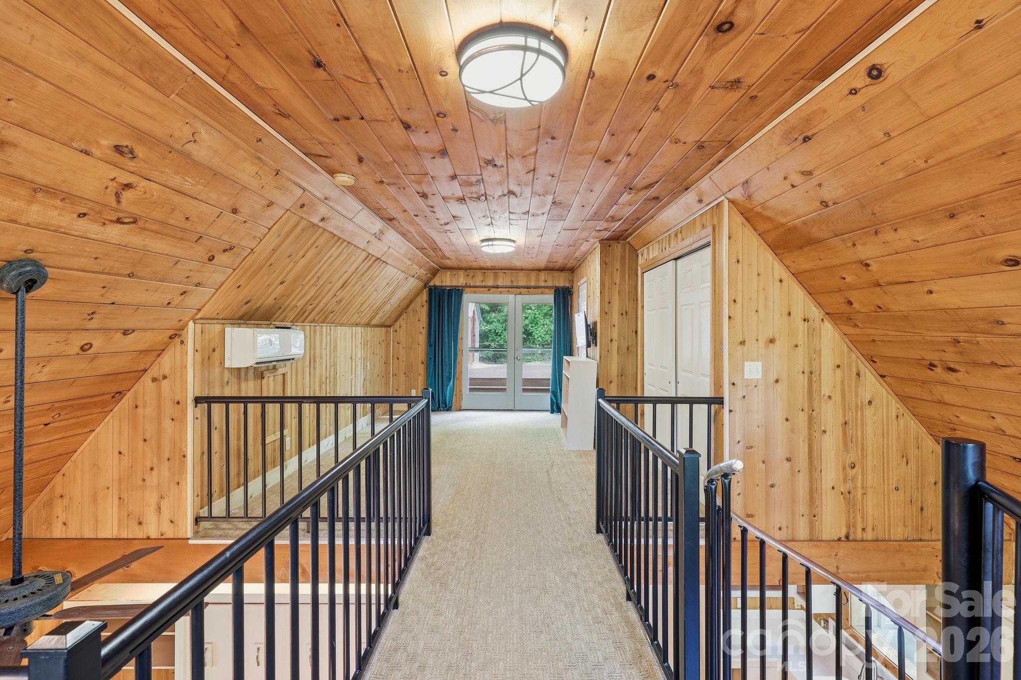 98 Sparkling Springs Road Property Photo 25