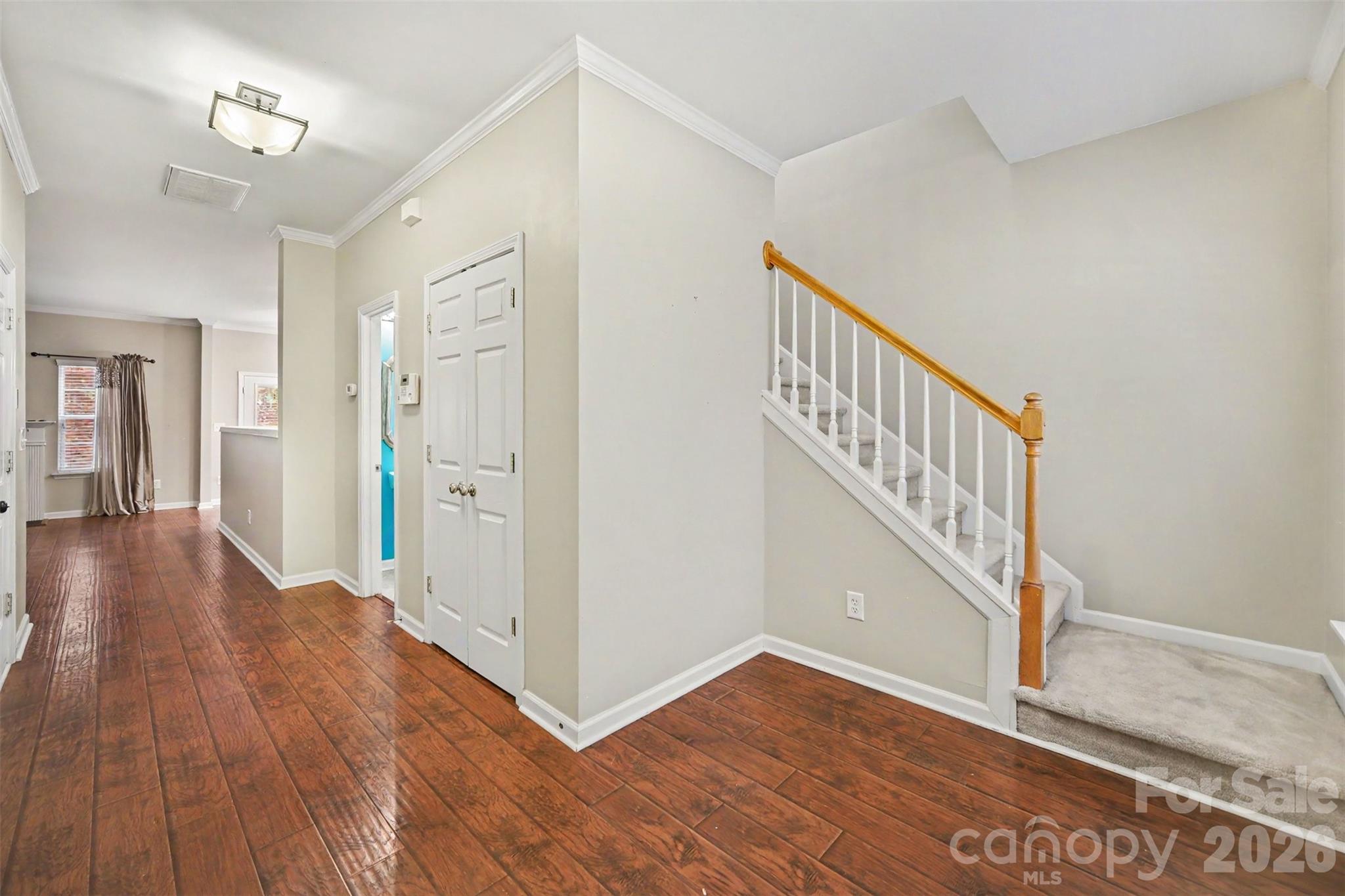 1011 Silver Springs Road Property Photo 4