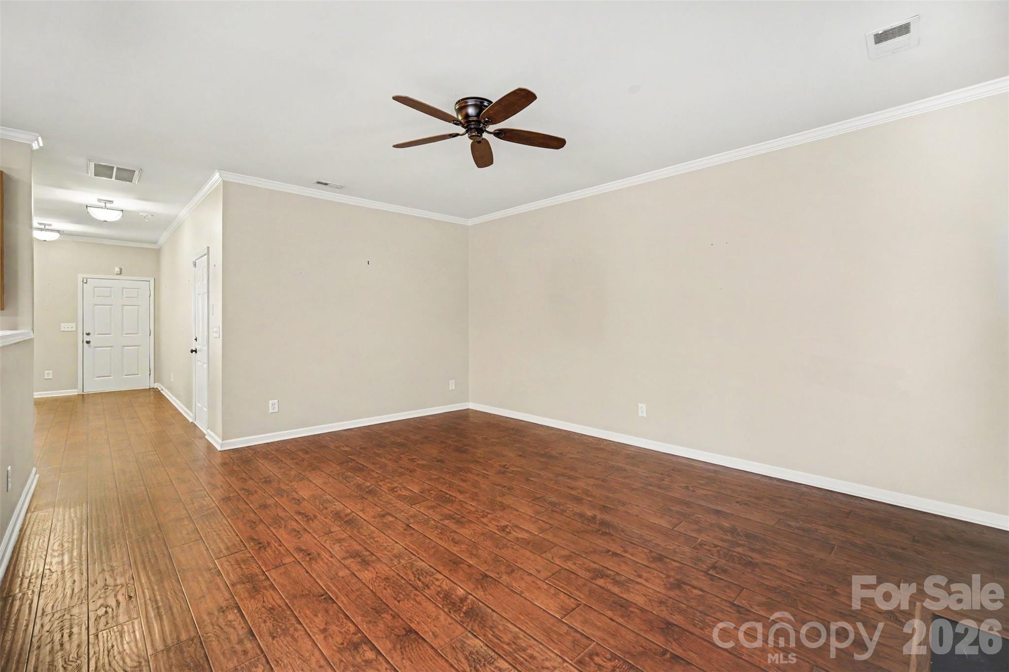 1011 Silver Springs Road Property Photo 7