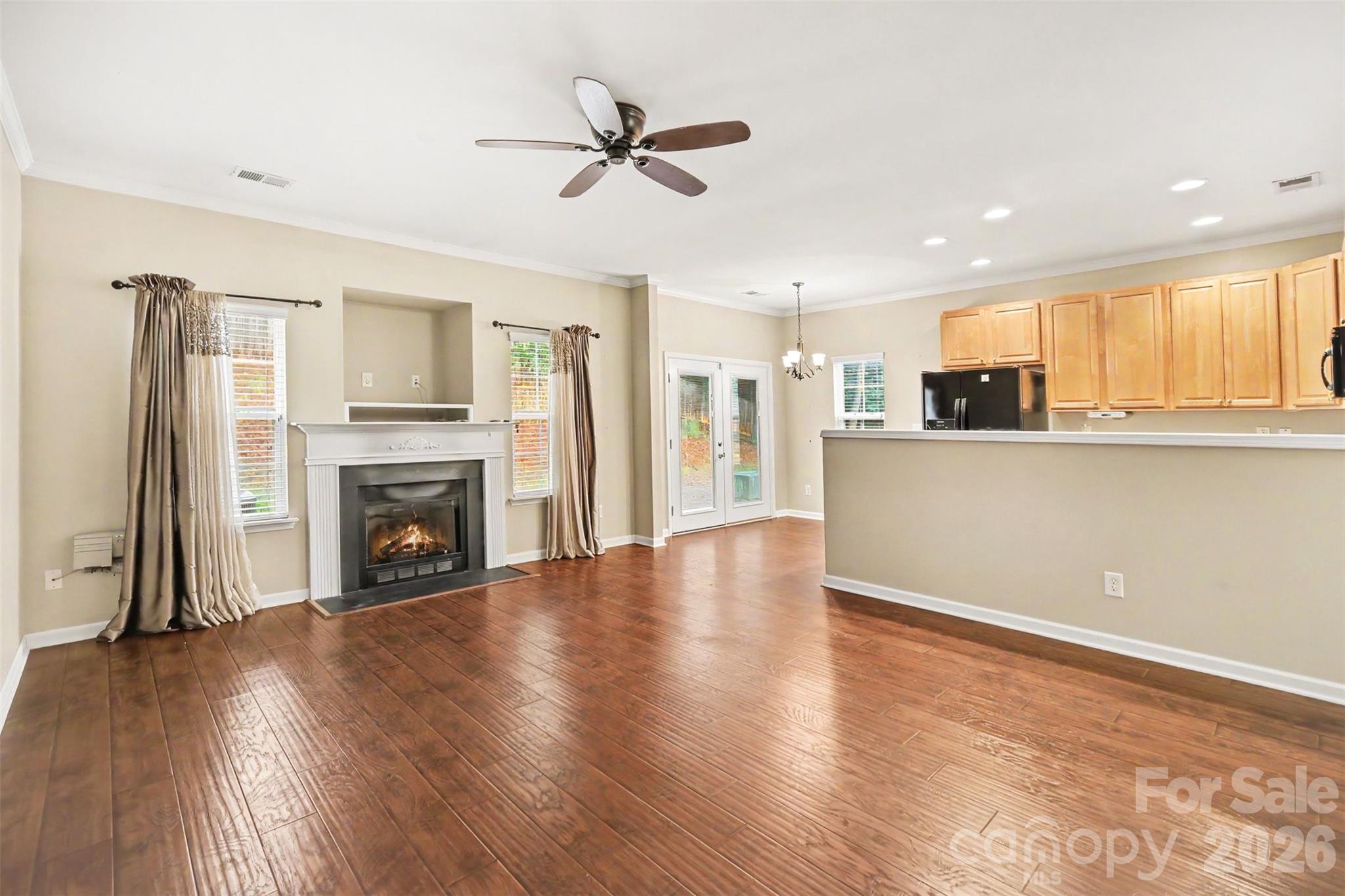 1011 Silver Springs Road Property Photo 8