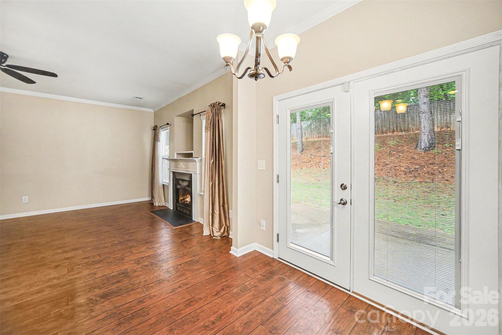 1011 Silver Springs Road Property Photo 11