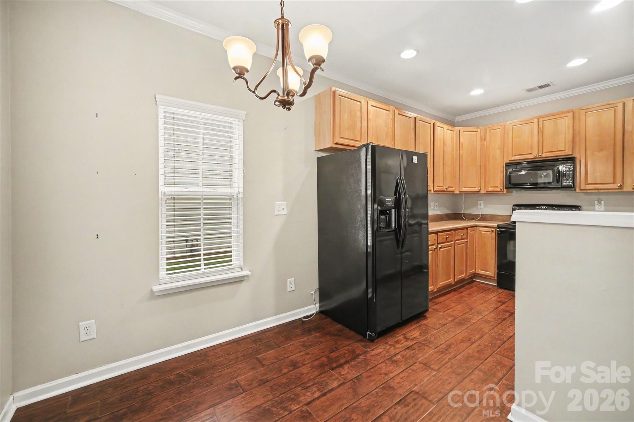 1011 Silver Springs Road Property Photo 12