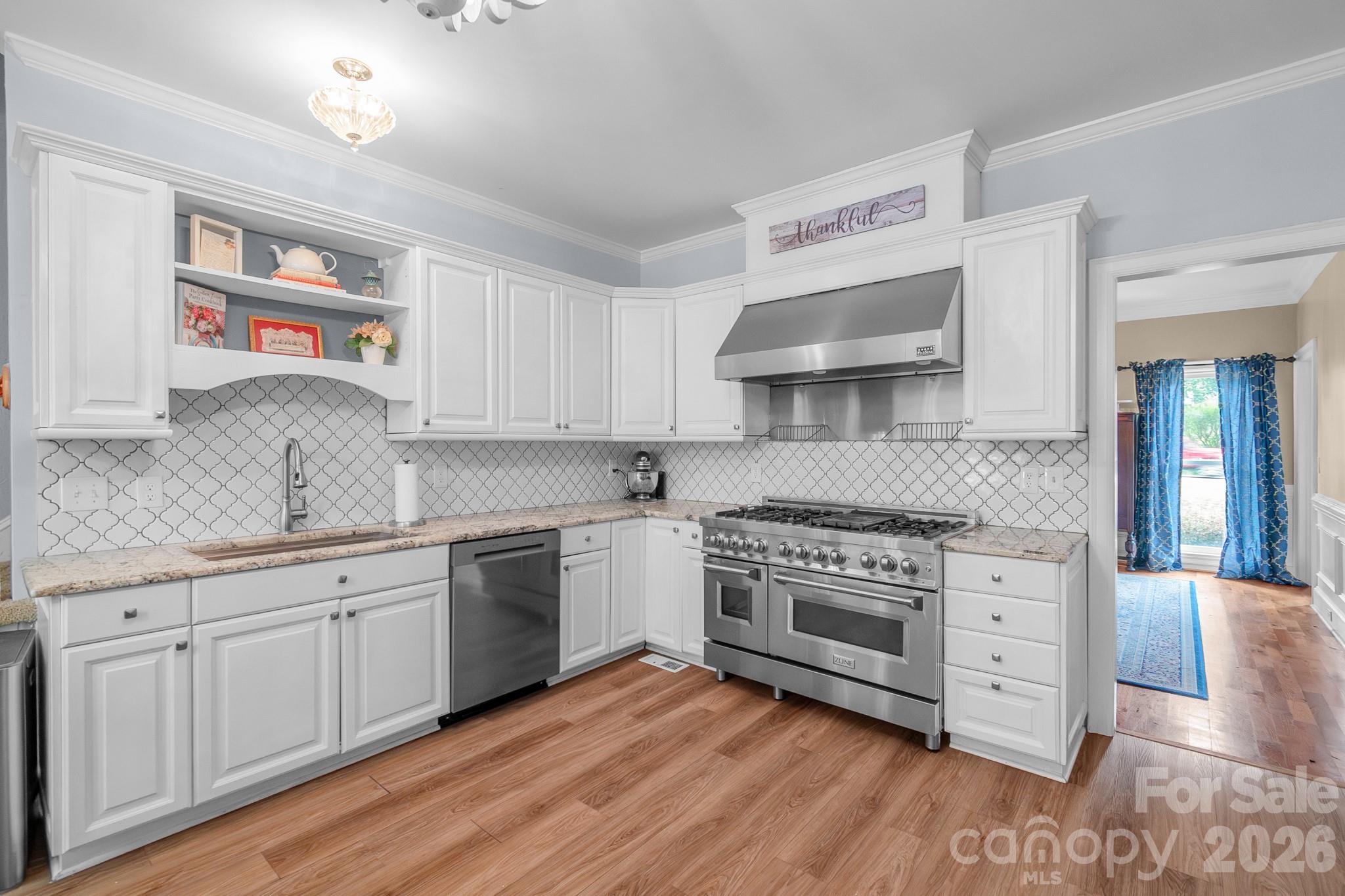 2008 Greenbrook Parkway Property Photo 18
