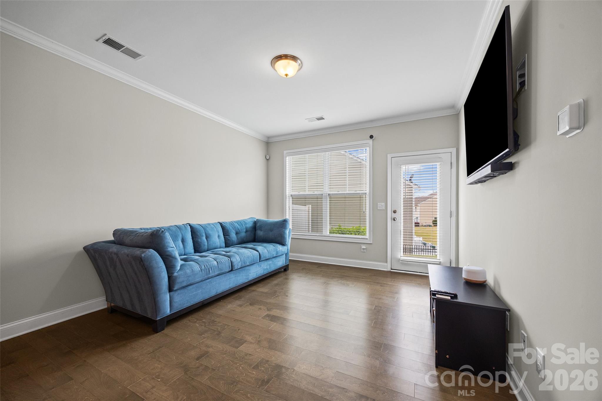 979 Pennington Drive Property Photo 10