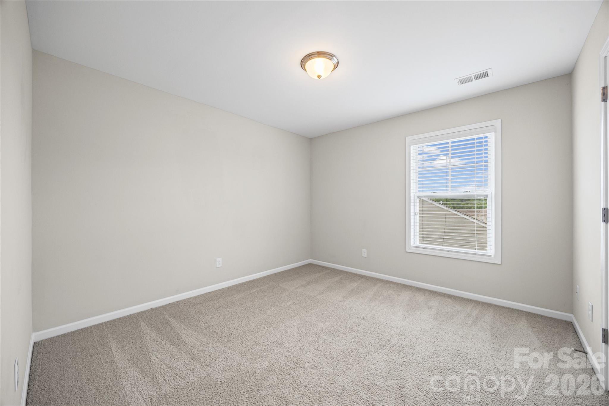 979 Pennington Drive Property Photo 24