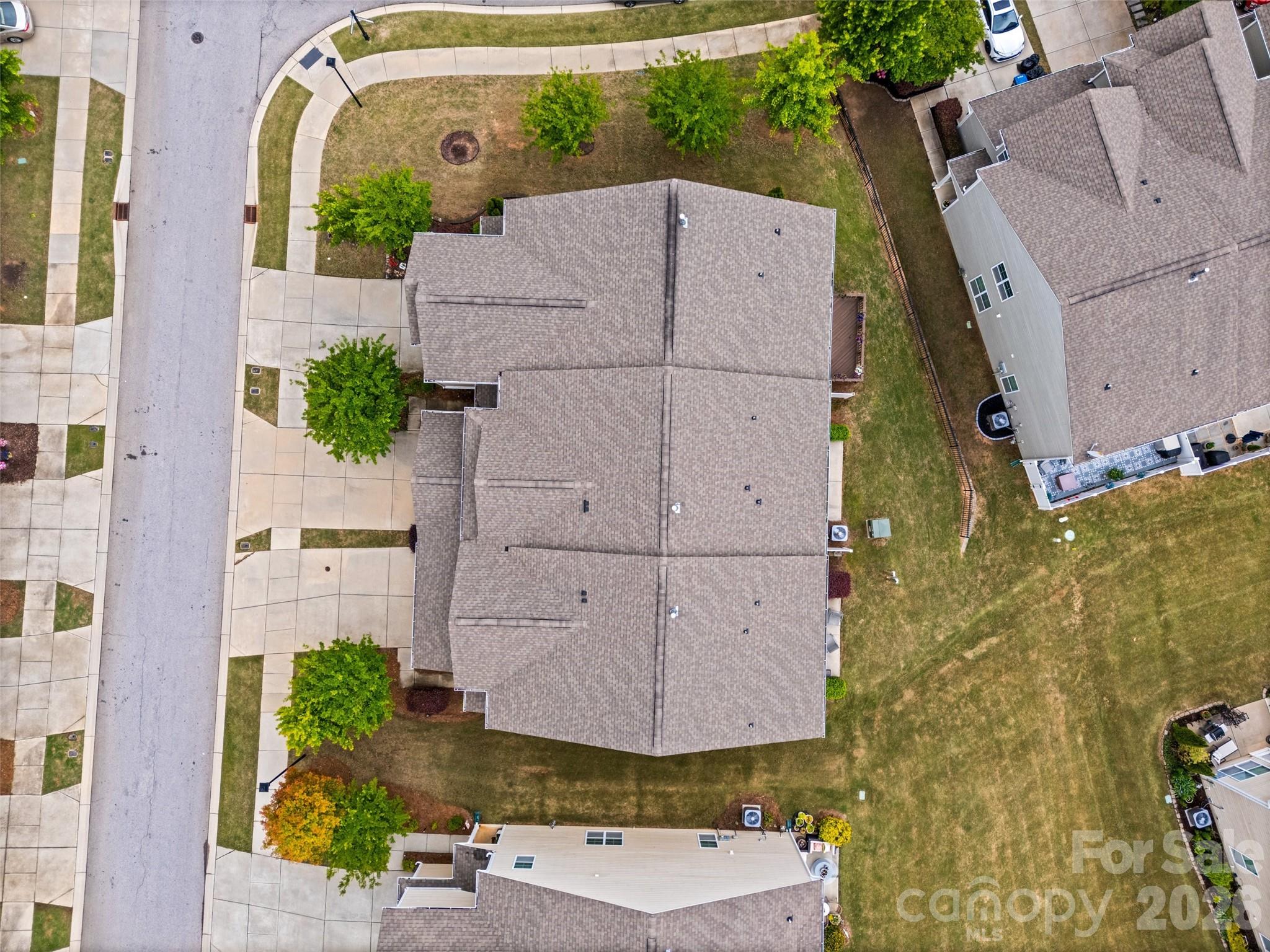 979 Pennington Drive Property Photo 31